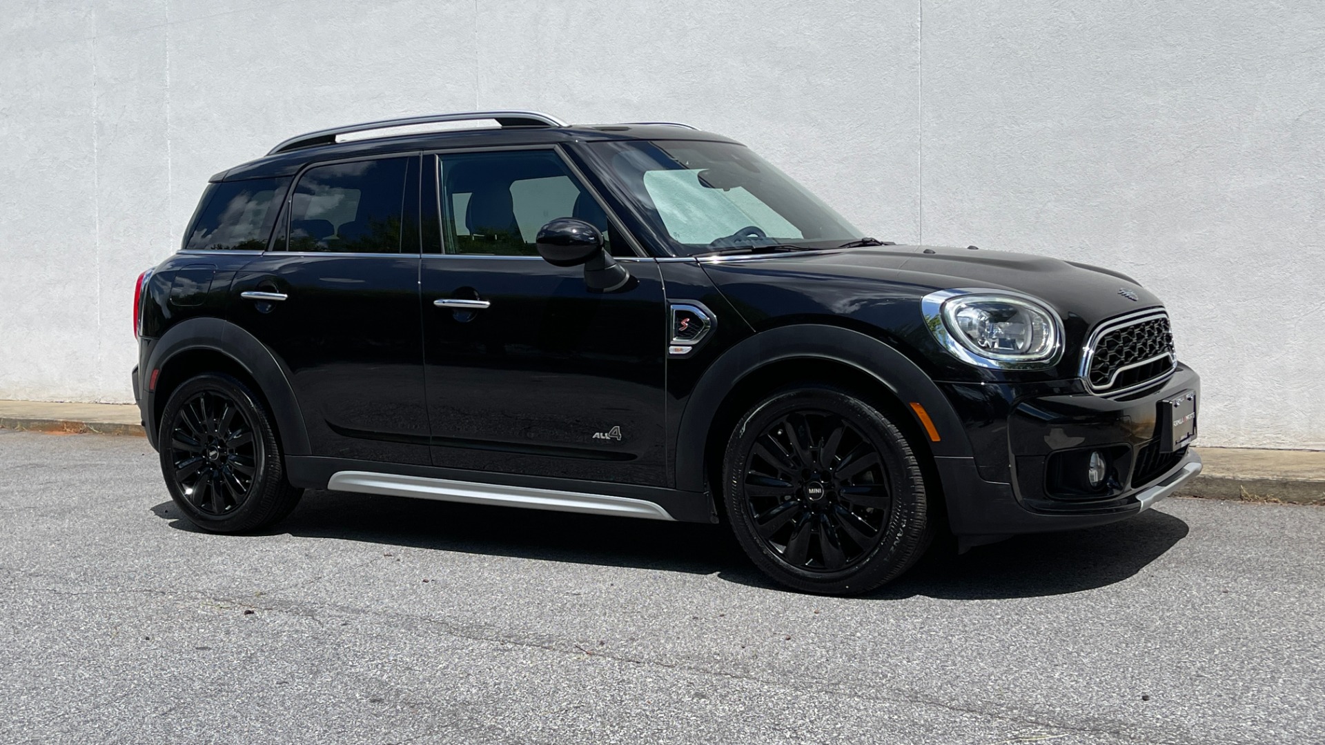 Used 2019 MINI Countryman Cooper S / ICONIC TRIM / TOUCHSCREEN NAV /SPORT AUTO / CONVENIENCE for sale Sold at Formula Imports in Charlotte NC 28227 11