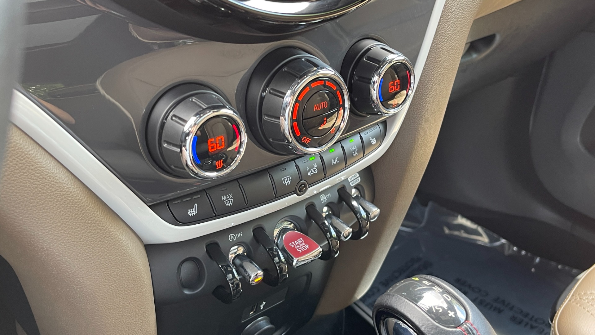 Used 2019 MINI Countryman Cooper S / ICONIC TRIM / TOUCHSCREEN NAV /SPORT AUTO / CONVENIENCE for sale Sold at Formula Imports in Charlotte NC 28227 23