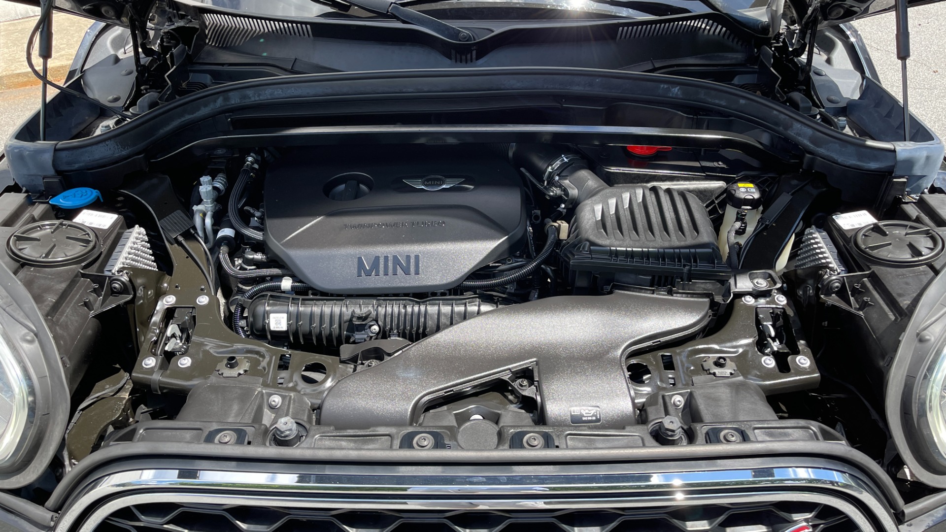 Used 2019 MINI Countryman Cooper S / ICONIC TRIM / TOUCHSCREEN NAV /SPORT AUTO / CONVENIENCE for sale Sold at Formula Imports in Charlotte NC 28227 51