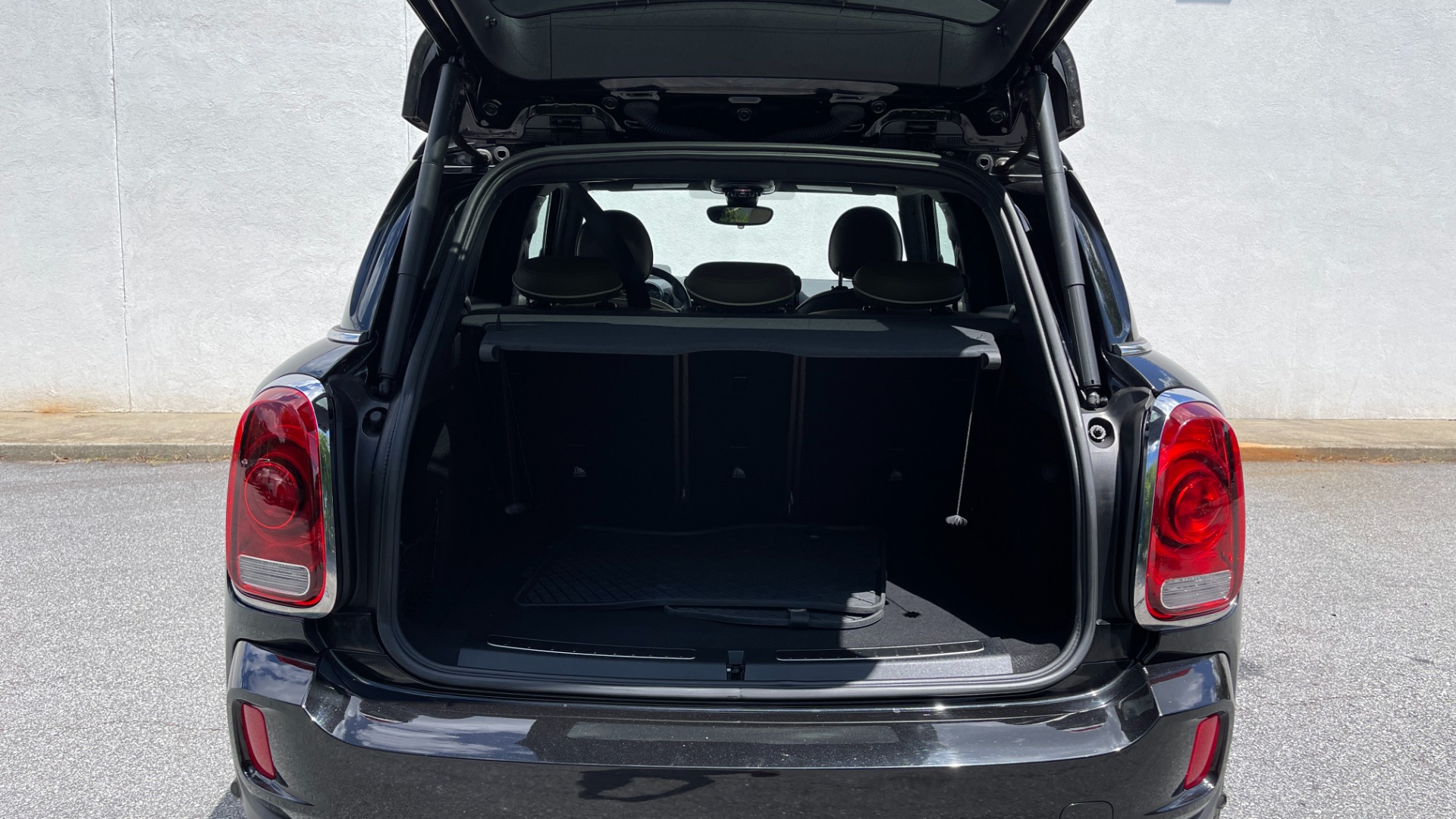 Used 2019 MINI Countryman Cooper S / ICONIC TRIM / TOUCHSCREEN NAV /SPORT AUTO / CONVENIENCE for sale Sold at Formula Imports in Charlotte NC 28227 58