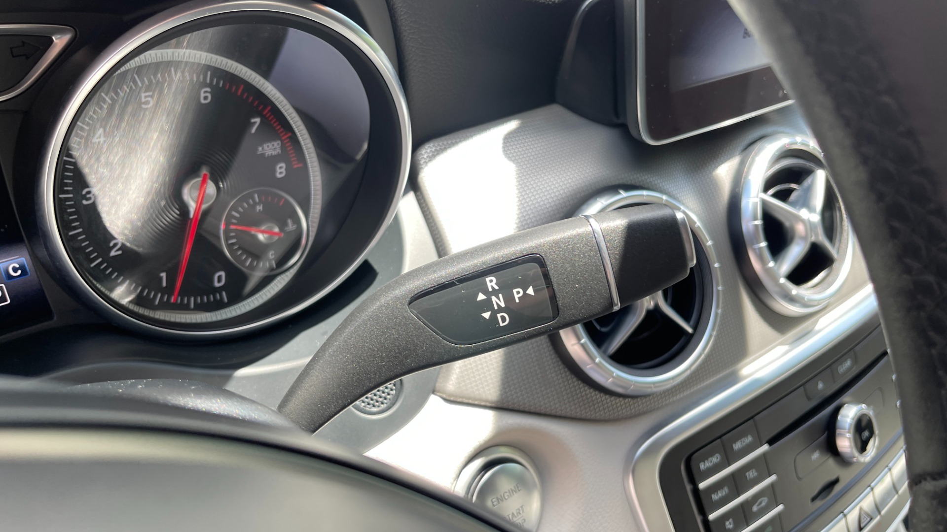 Used 2019 Mercedes-Benz CLA CLA 250 / PANORAMIC ROOF / PREMIUM / CONVENIENCE / HARMAN KARDON SOUND for sale Sold at Formula Imports in Charlotte NC 28227 18
