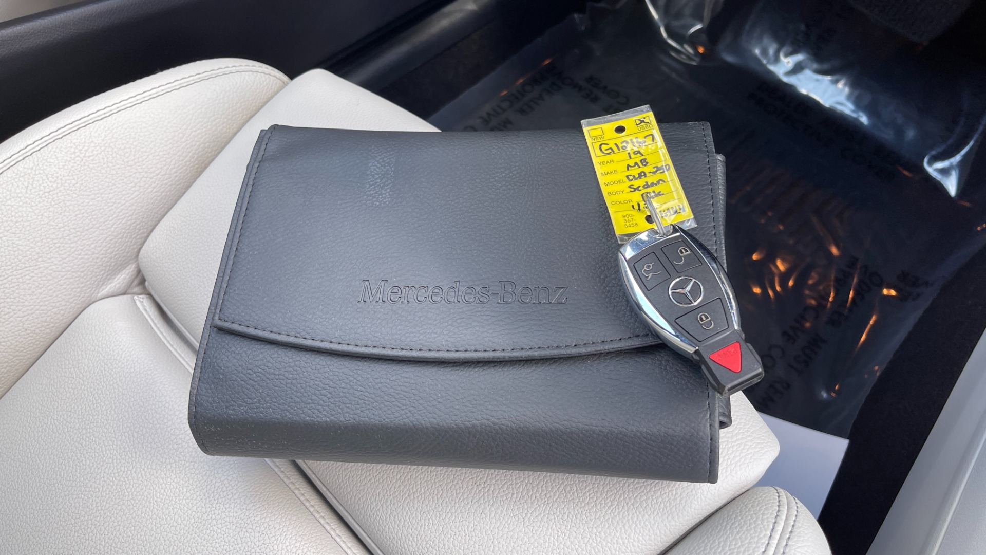 Used 2019 Mercedes-Benz CLA CLA 250 / PANORAMIC ROOF / PREMIUM / CONVENIENCE / HARMAN KARDON SOUND for sale $32,595 at Formula Imports in Charlotte NC 28227 37