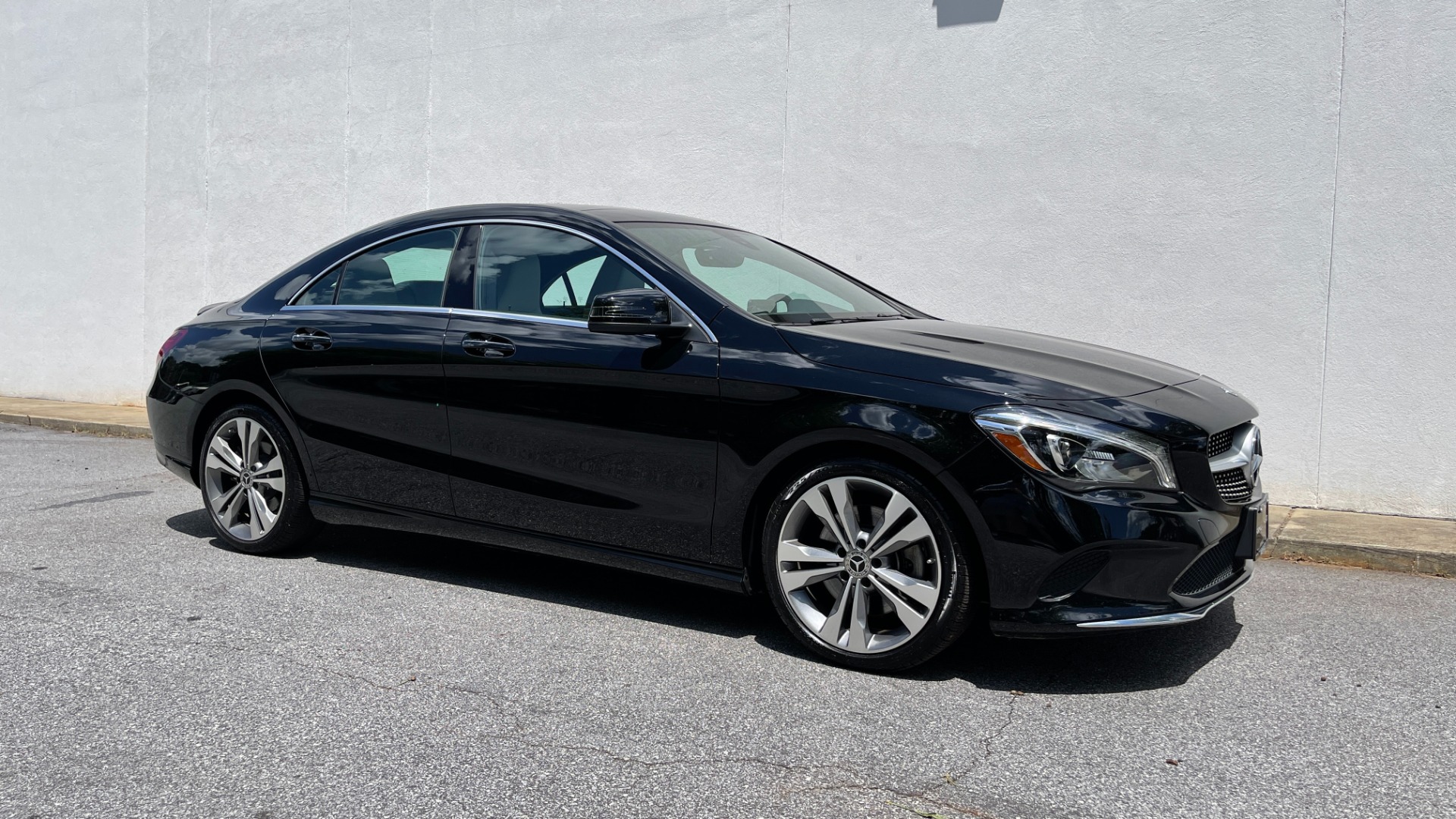 Used 2019 Mercedes-Benz CLA CLA 250 / PANORAMIC ROOF / PREMIUM / CONVENIENCE / HARMAN KARDON SOUND for sale Sold at Formula Imports in Charlotte NC 28227 4