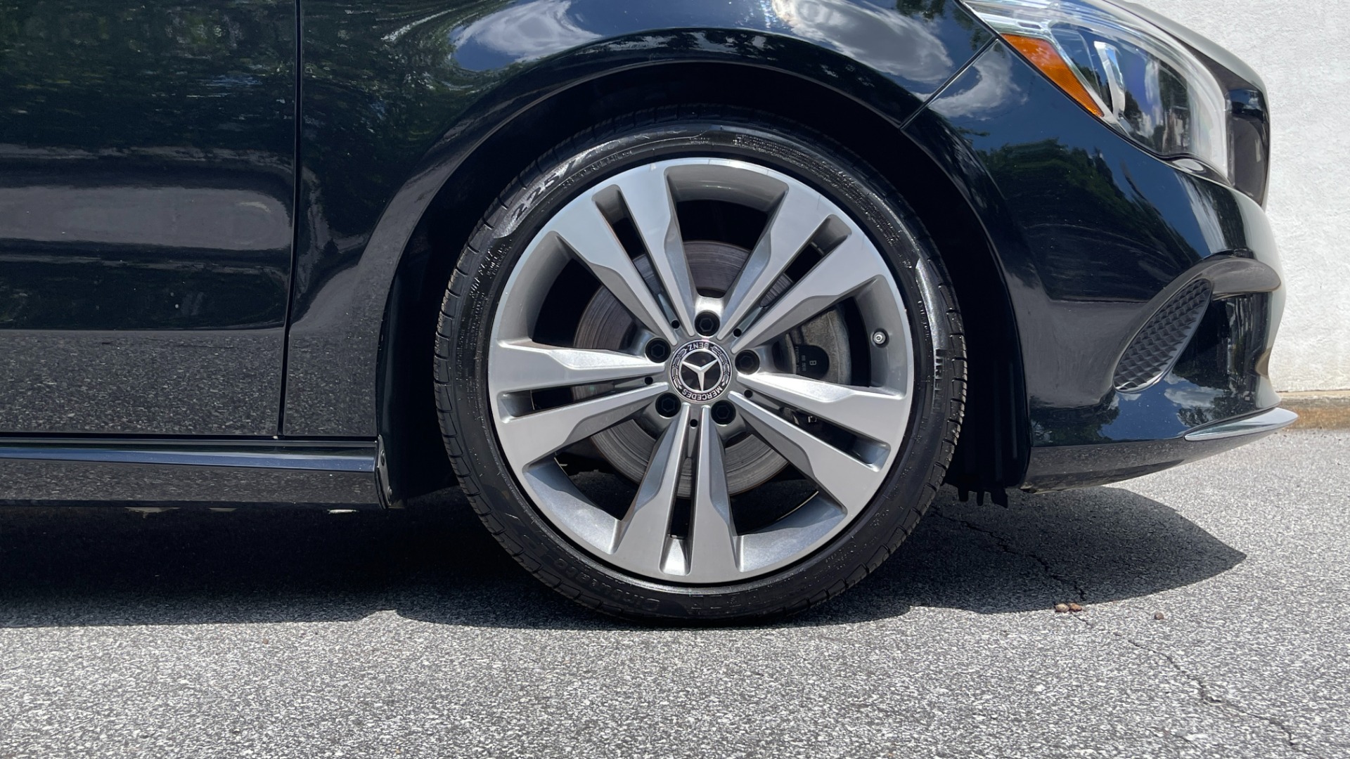 Used 2019 Mercedes-Benz CLA CLA 250 / PANORAMIC ROOF / PREMIUM / CONVENIENCE / HARMAN KARDON SOUND for sale $32,595 at Formula Imports in Charlotte NC 28227 43