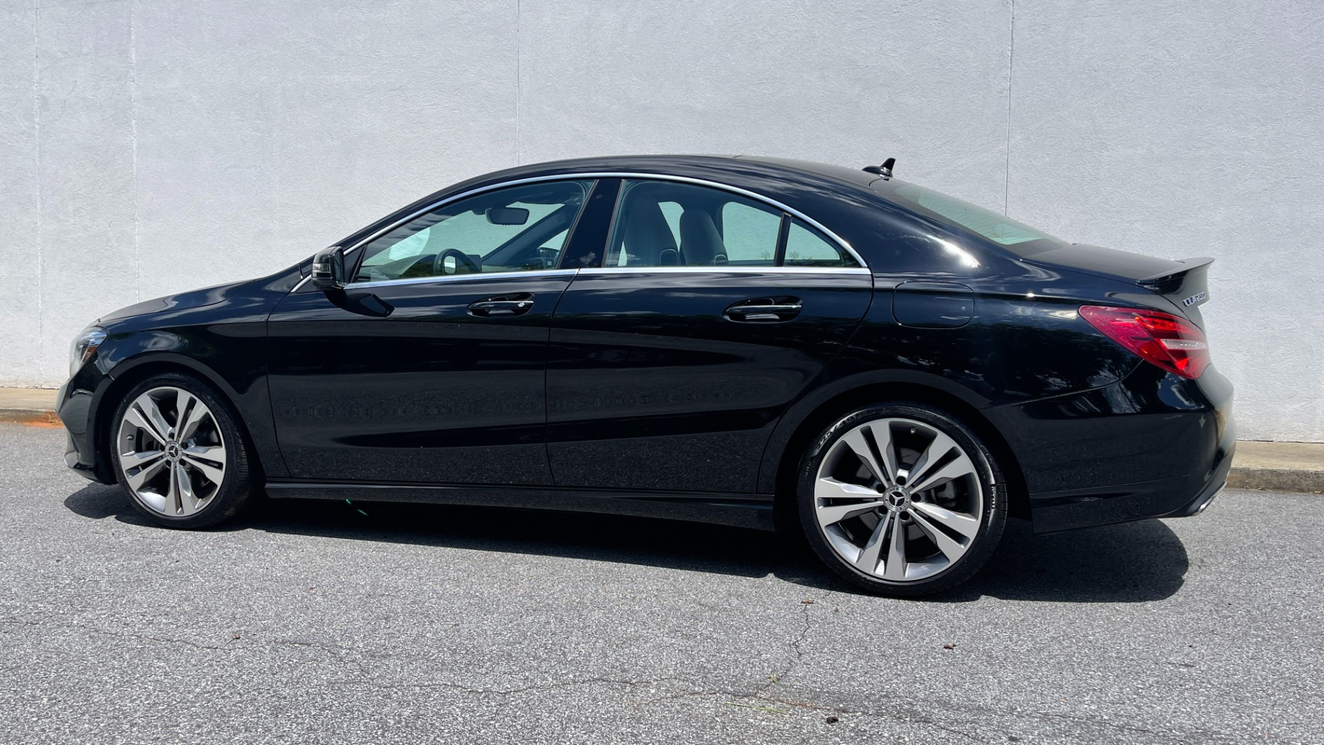 Used 2019 Mercedes-Benz CLA CLA 250 / PANORAMIC ROOF / PREMIUM / CONVENIENCE / HARMAN KARDON SOUND for sale Sold at Formula Imports in Charlotte NC 28227 5