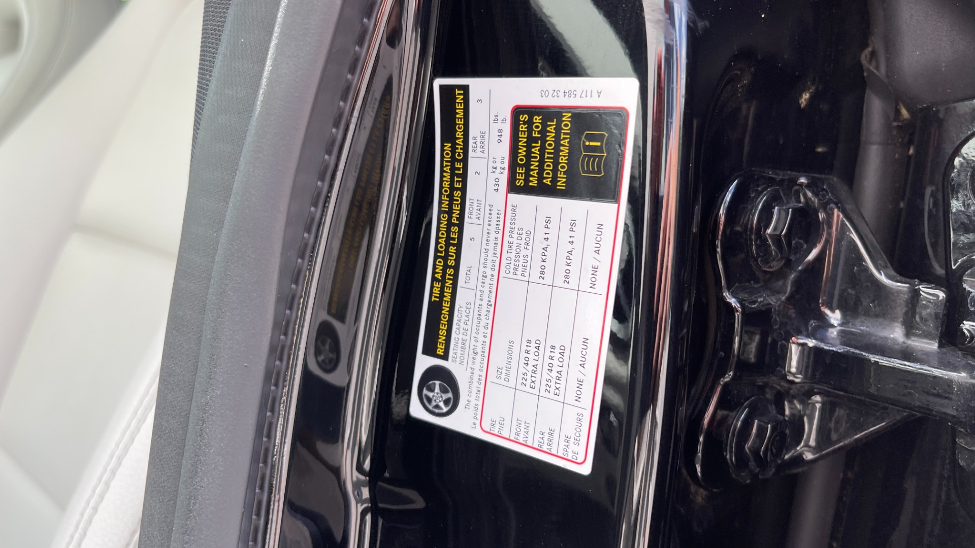 Used 2019 Mercedes-Benz CLA CLA 250 / PANORAMIC ROOF / PREMIUM / CONVENIENCE / HARMAN KARDON SOUND for sale Sold at Formula Imports in Charlotte NC 28227 61