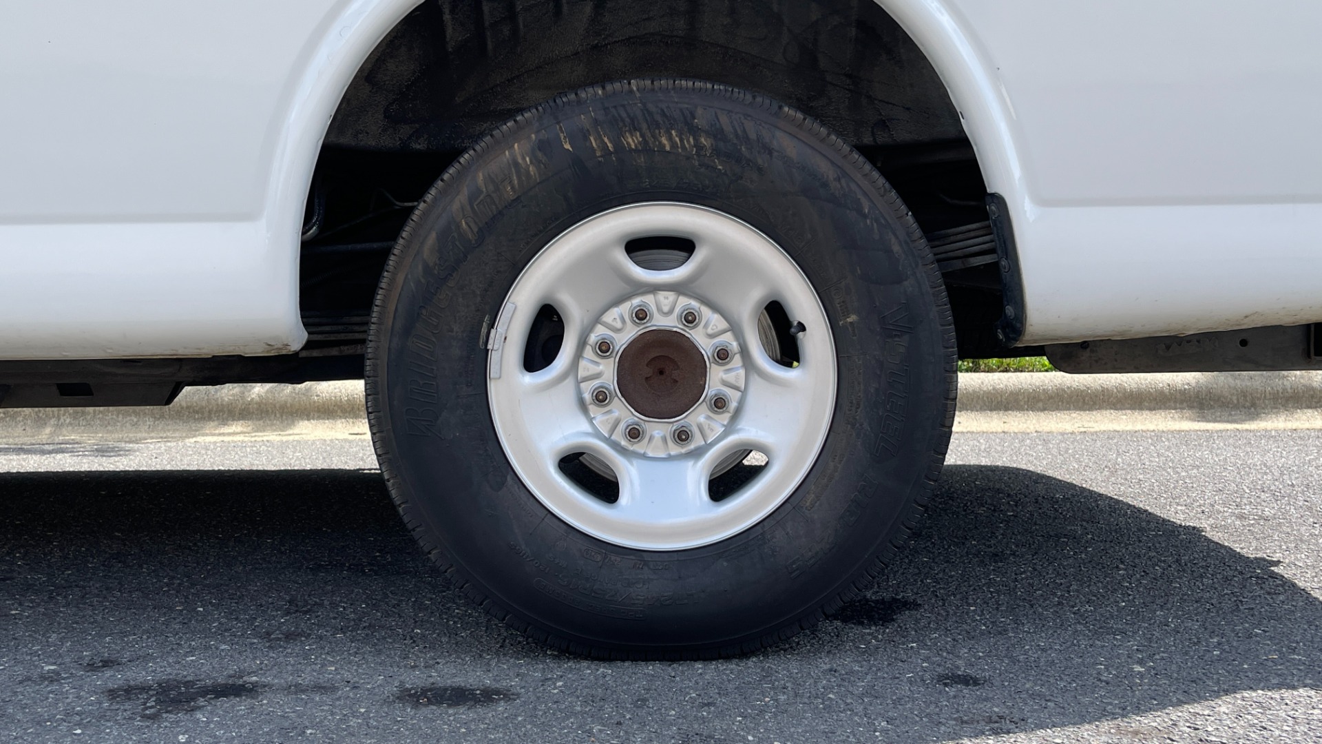Used 2007 Chevrolet Express Passenger for sale Sold at Formula Imports in Charlotte NC 28227 46