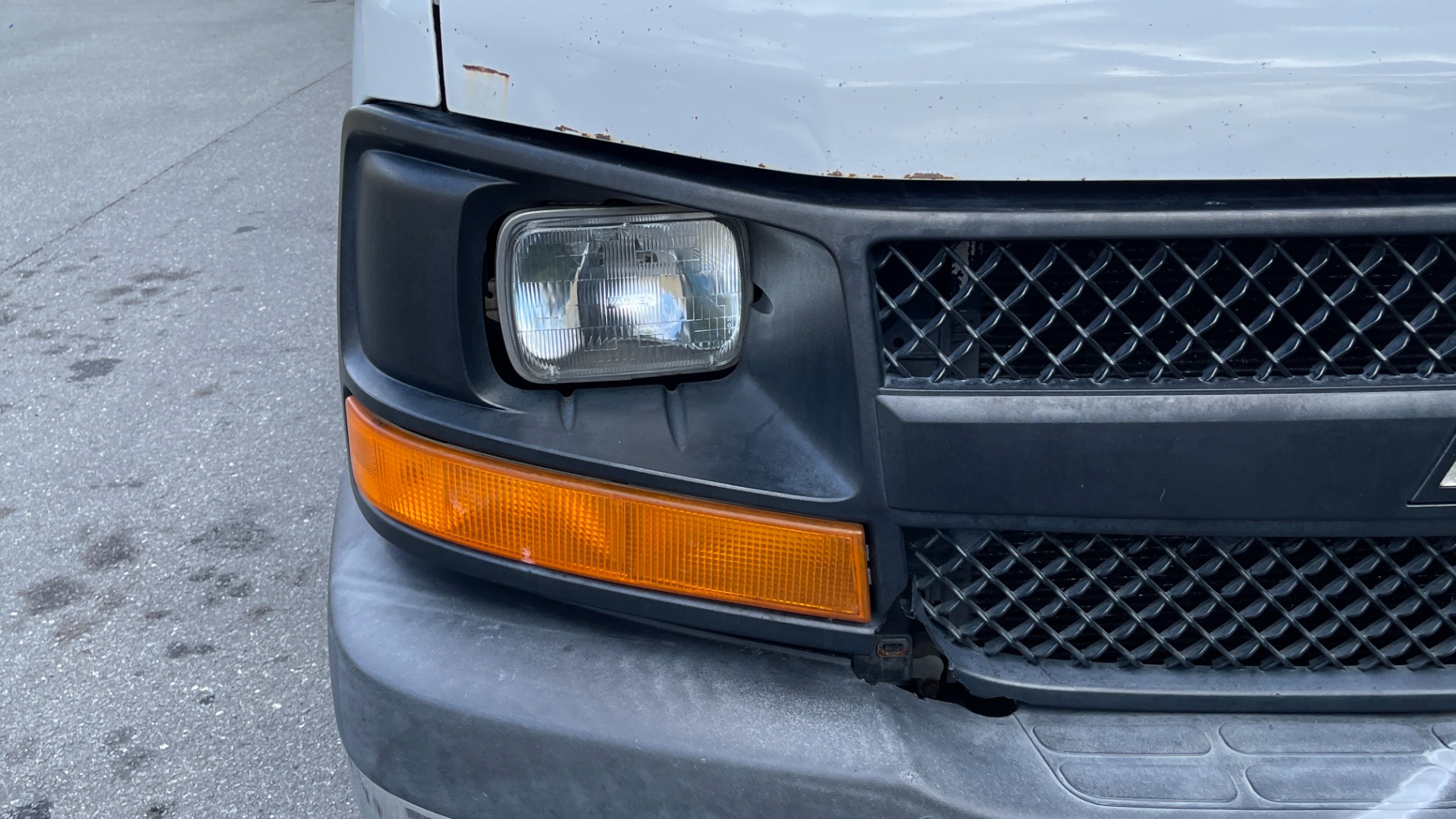 Used 2007 Chevrolet Express Passenger for sale Sold at Formula Imports in Charlotte NC 28227 61