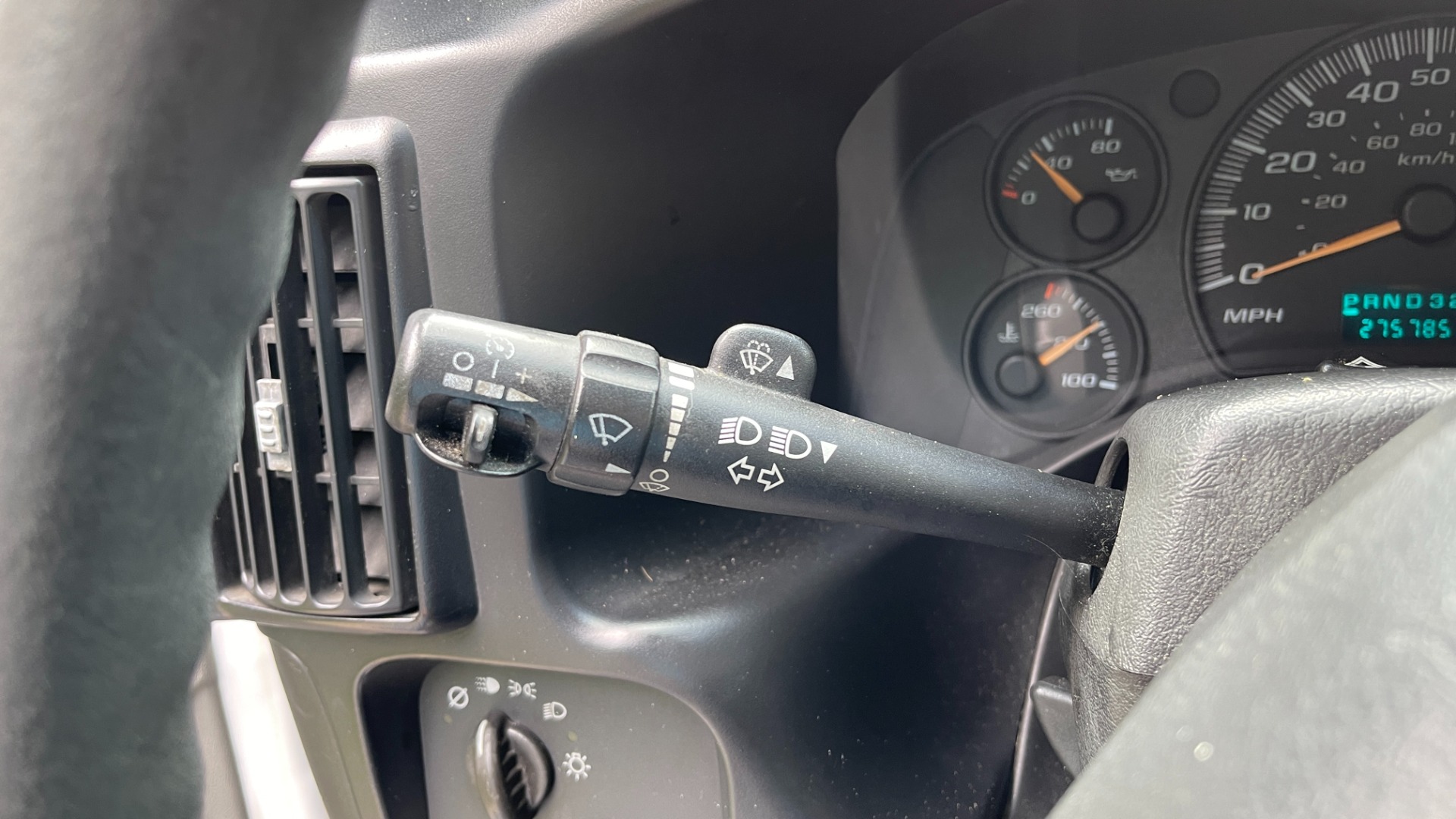 Used 2007 Chevrolet Express Passenger for sale Sold at Formula Imports in Charlotte NC 28227 73