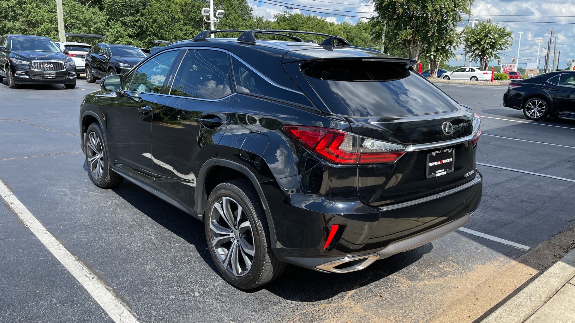 Used 2017 Lexus RX RX 350 / MOONROOF / NAVIGATION / BLIND SPOT / HEATED AND COOL SEATS for sale Sold at Formula Imports in Charlotte NC 28227 4
