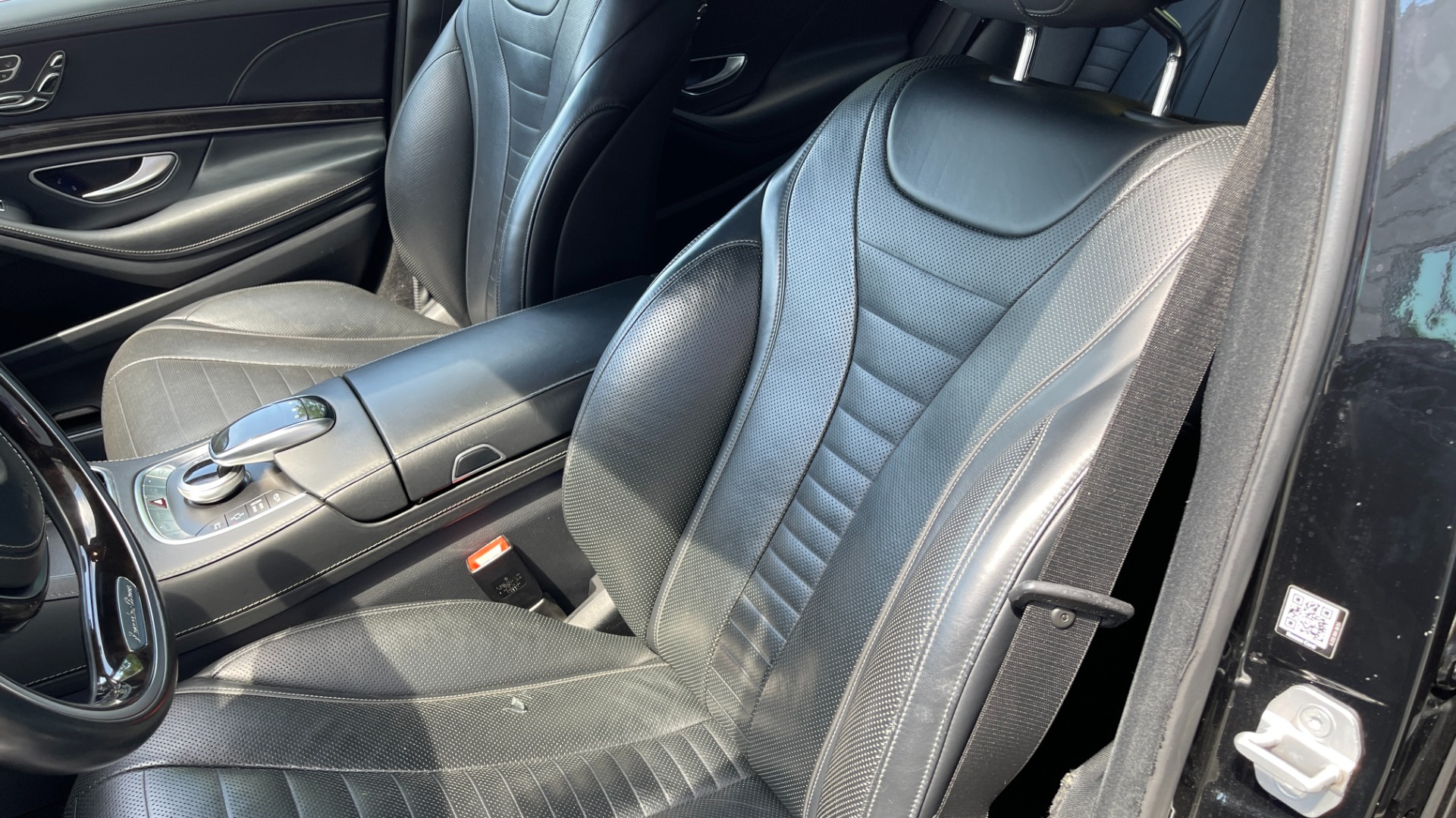 Used 2015 Mercedes-Benz S-Class S550 / 20IN AMG WHEELS / SPORT / COMFORT / PREMIUM / DRIVER ASSIST for sale $38,595 at Formula Imports in Charlotte NC 28227 10