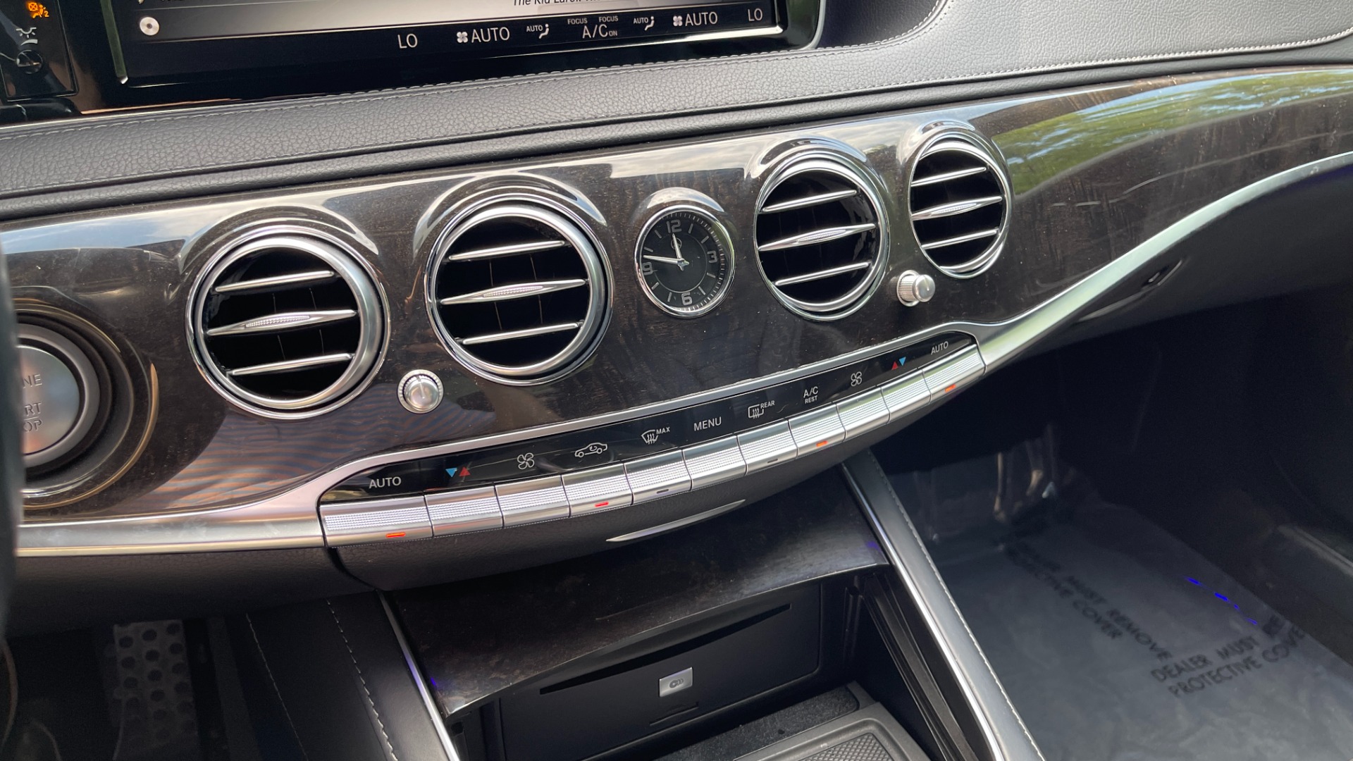 Used 2015 Mercedes-Benz S-Class S550 / 20IN AMG WHEELS / SPORT / COMFORT / PREMIUM / DRIVER ASSIST for sale $38,595 at Formula Imports in Charlotte NC 28227 32