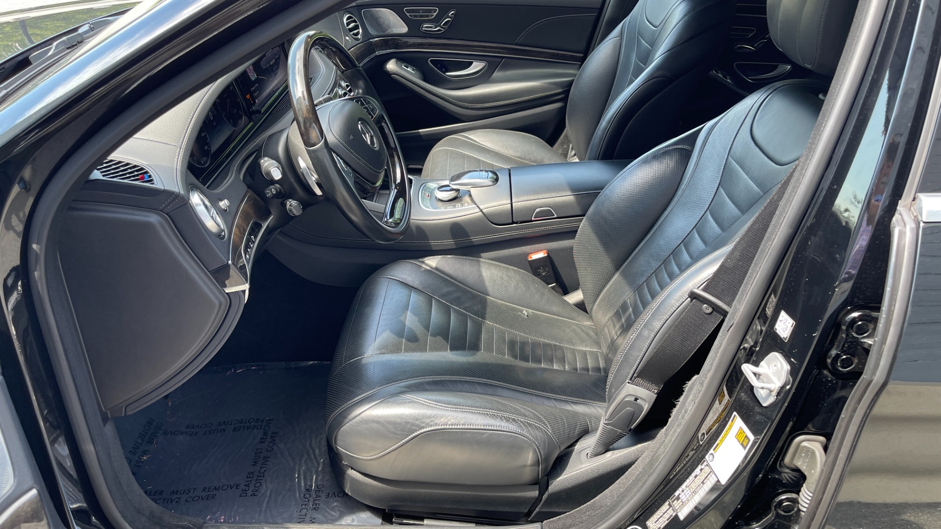 Used 2015 Mercedes-Benz S-Class S550 / 20IN AMG WHEELS / SPORT / COMFORT / PREMIUM / DRIVER ASSIST for sale $38,595 at Formula Imports in Charlotte NC 28227 9