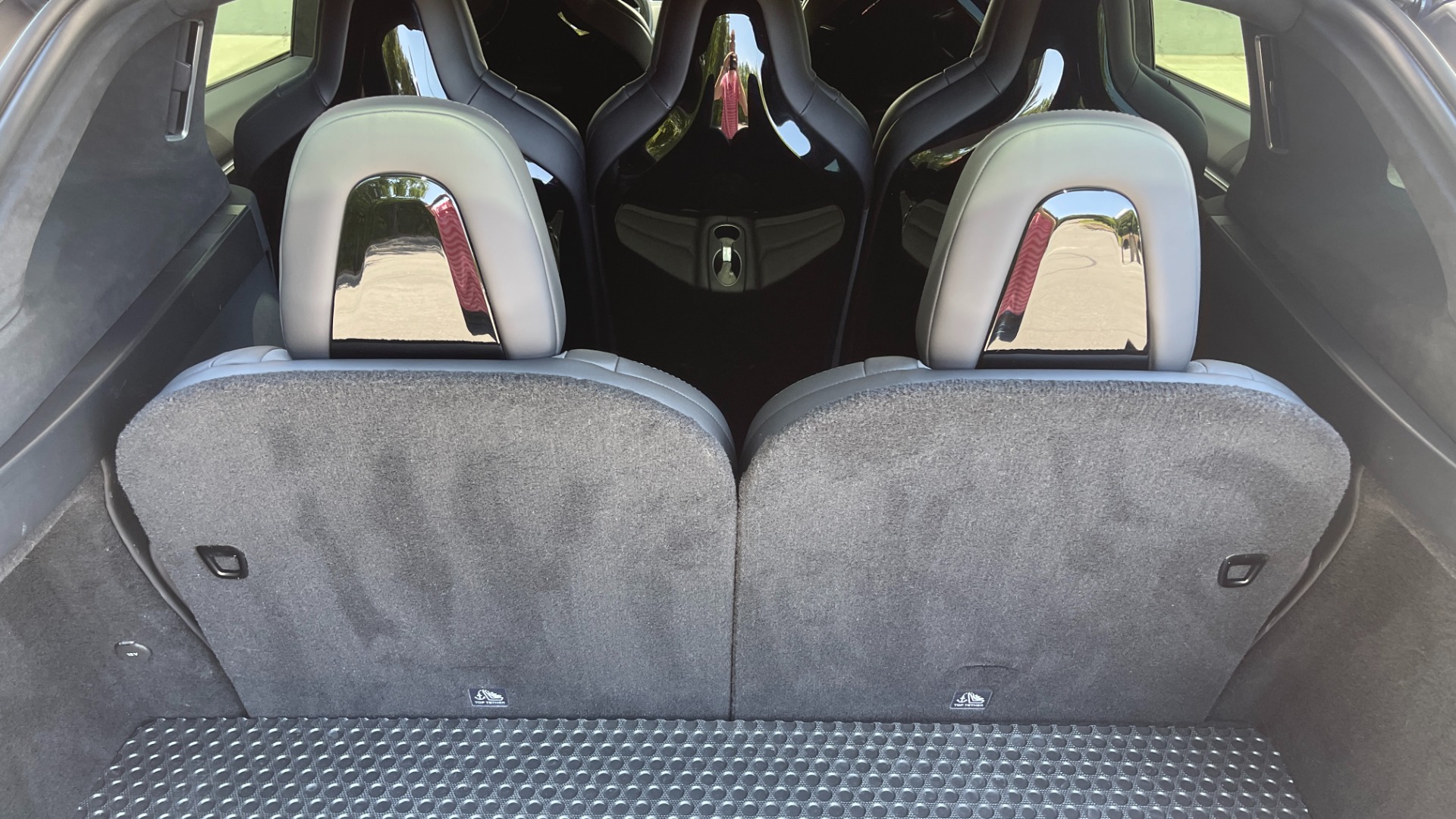 Used 2016 Tesla Model X 90D / AUTOPILOT / 3RD ROW / FALCON DOORS / ADJUSTABLE SUSPENSION for sale $62,995 at Formula Imports in Charlotte NC 28227 25