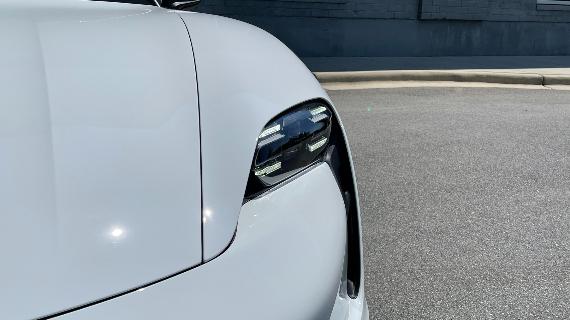 Used 2022 Porsche TAYCAN 4S PREMIUM ELECTRIC SEDAN / TECH / BOSE / PANO-ROOF / CAMERA for sale Sold at Formula Imports in Charlotte NC 28227 15