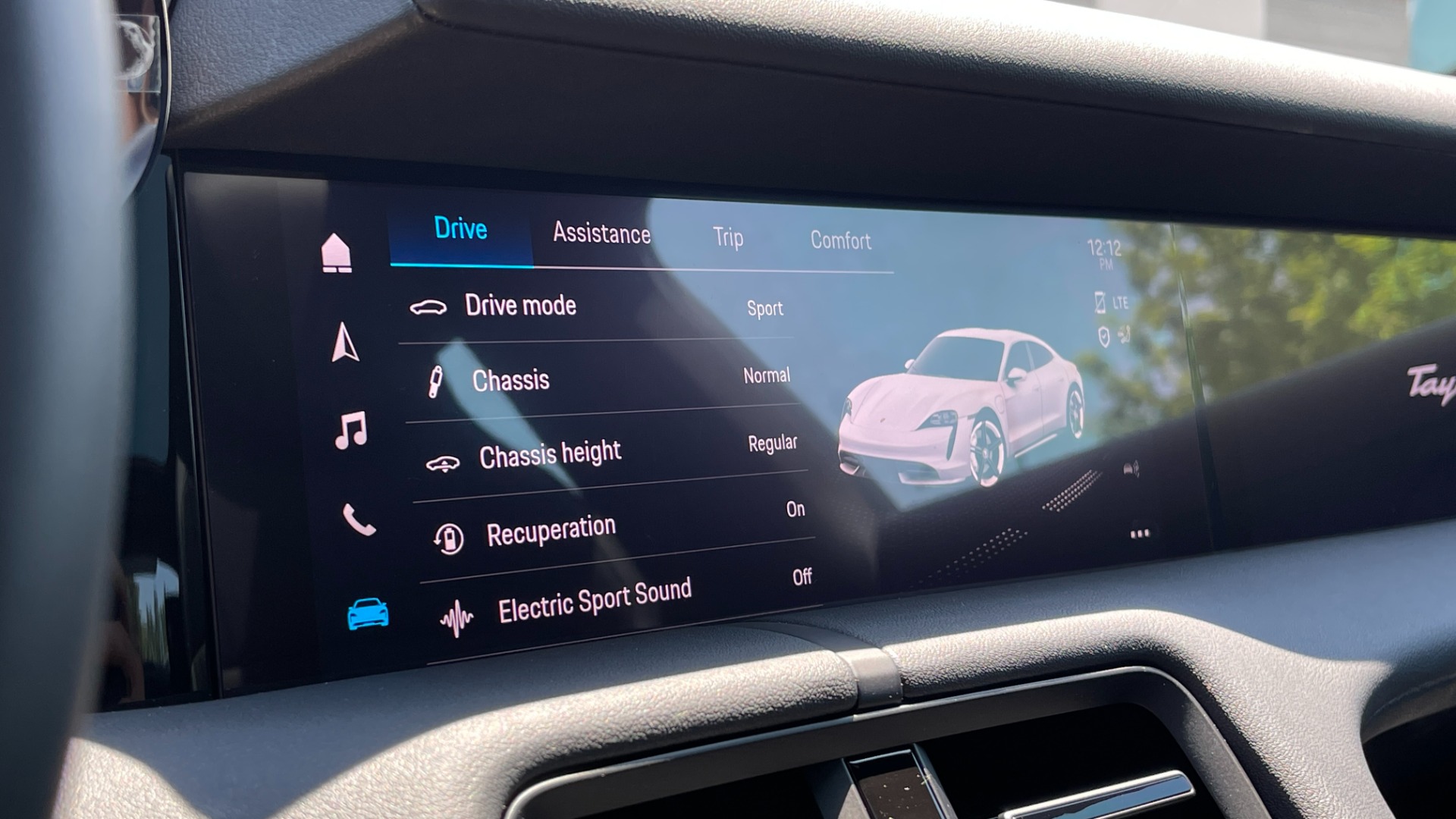 Used 2022 Porsche TAYCAN 4S PREMIUM ELECTRIC SEDAN / TECH / BOSE / PANO-ROOF / CAMERA for sale Sold at Formula Imports in Charlotte NC 28227 37