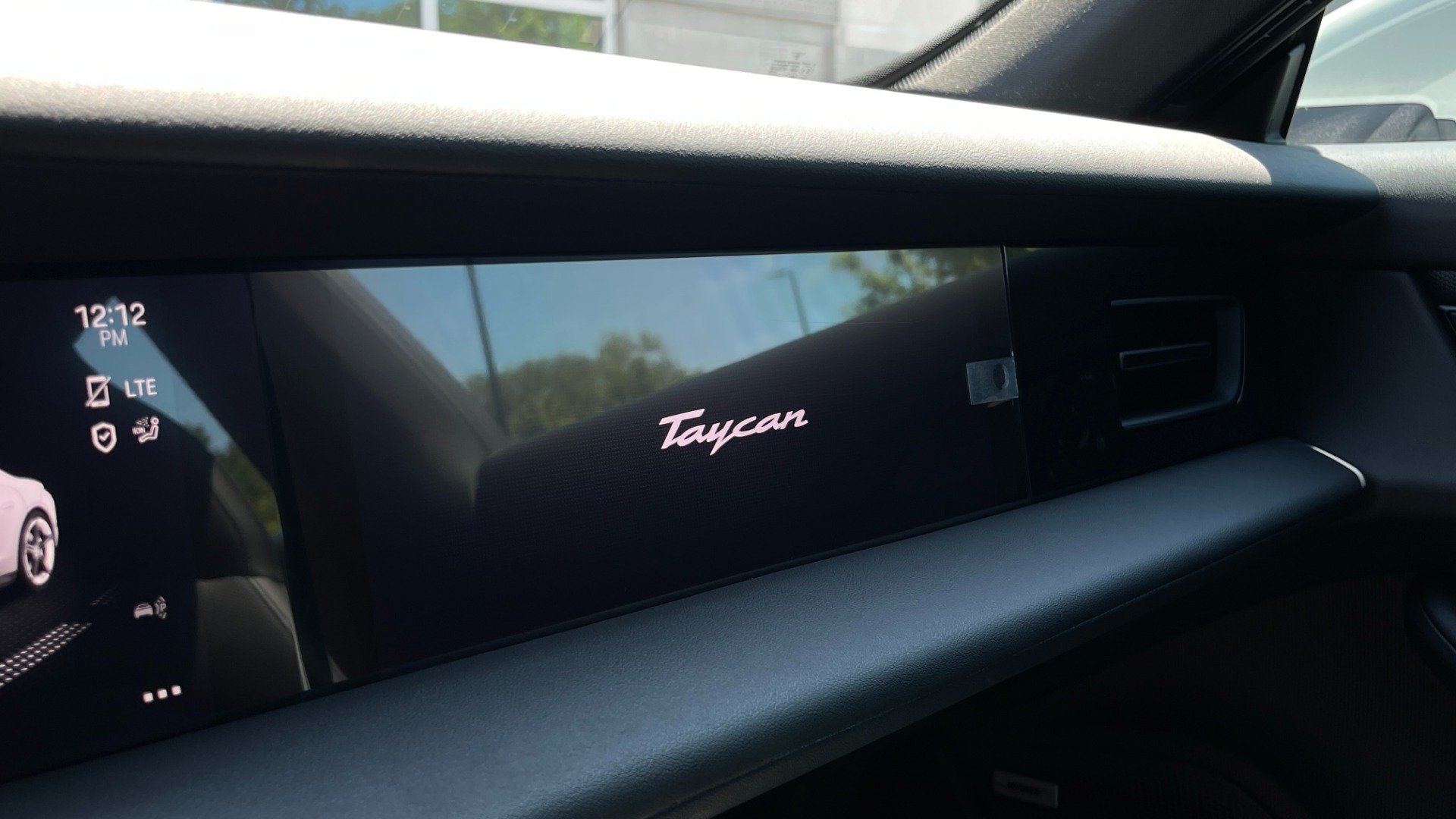 Used 2022 Porsche TAYCAN 4S PREMIUM ELECTRIC SEDAN / TECH / BOSE / PANO-ROOF / CAMERA for sale Sold at Formula Imports in Charlotte NC 28227 38