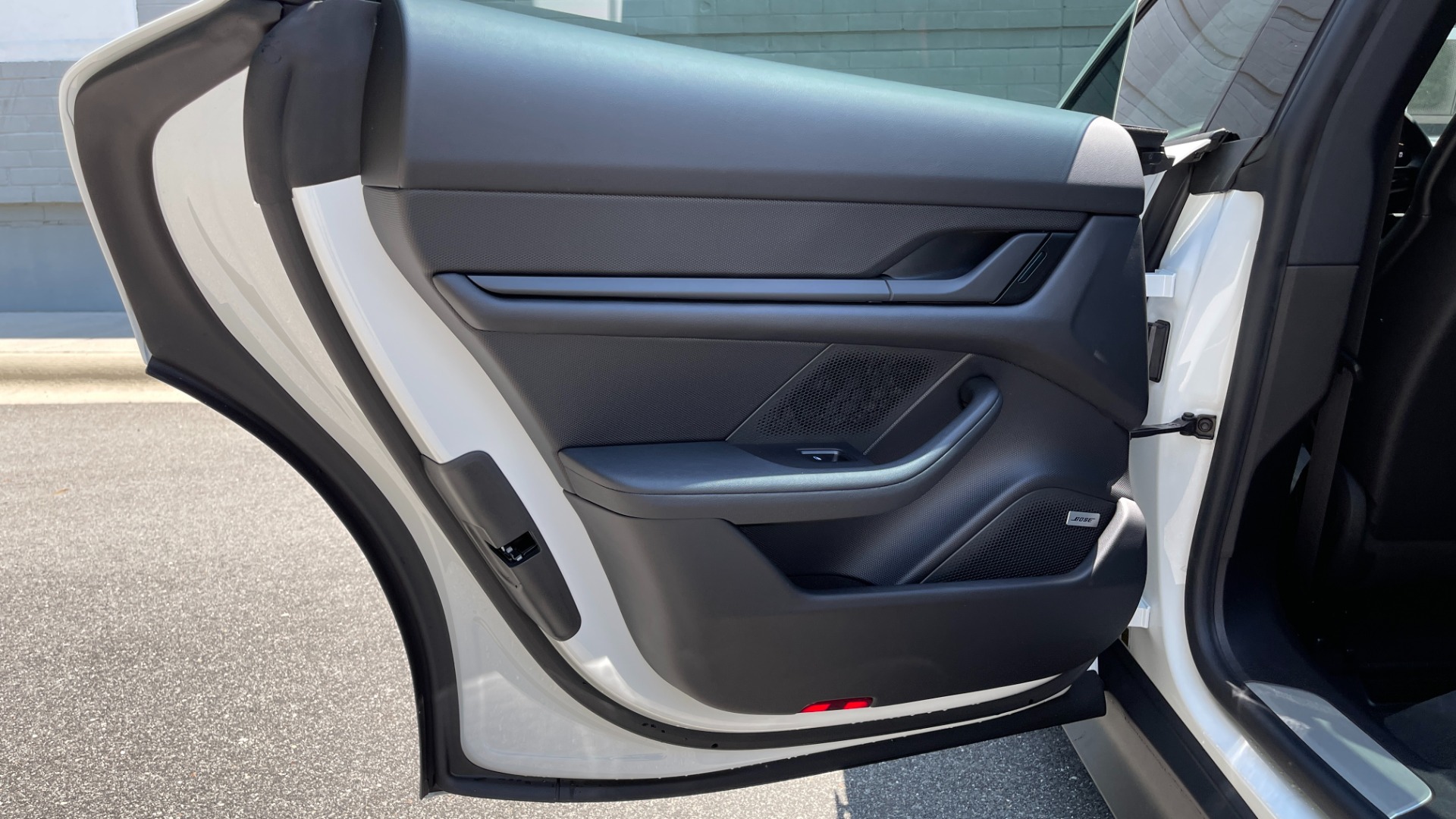Used 2022 Porsche TAYCAN 4S PREMIUM ELECTRIC SEDAN / TECH / BOSE / PANO-ROOF / CAMERA for sale Sold at Formula Imports in Charlotte NC 28227 49