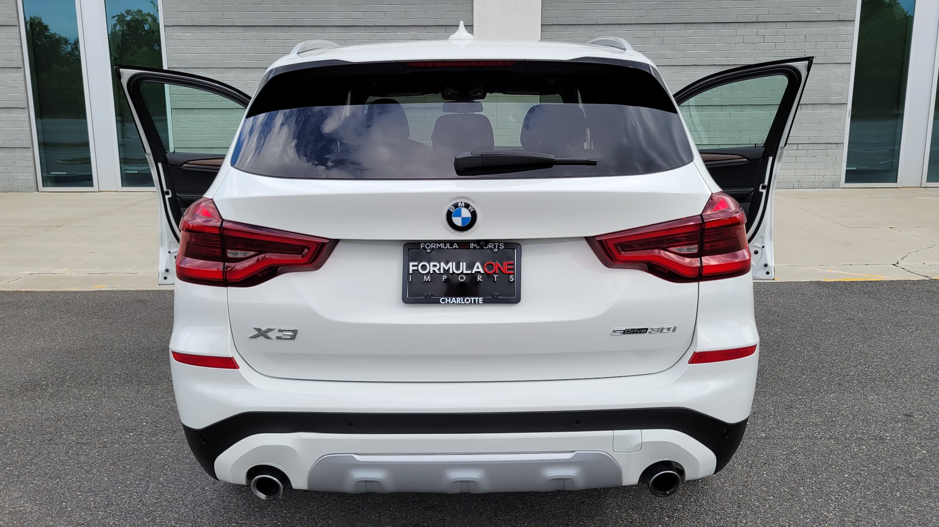 Used 2019 BMW X3 SDRIVE30I / 2.0L / RWD / CONV PKG / NAV / PANO-ROOF / CAMERA for sale Sold at Formula Imports in Charlotte NC 28227 10