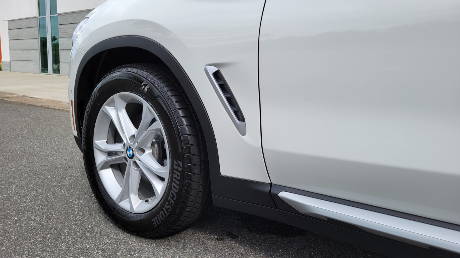 Used 2019 BMW X3 SDRIVE30I / 2.0L / RWD / CONV PKG / NAV / PANO-ROOF / CAMERA for sale Sold at Formula Imports in Charlotte NC 28227 12