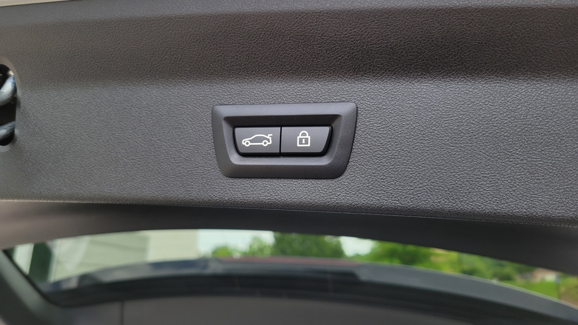 Used 2019 BMW X3 SDRIVE30I / 2.0L / RWD / CONV PKG / NAV / PANO-ROOF / CAMERA for sale Sold at Formula Imports in Charlotte NC 28227 22