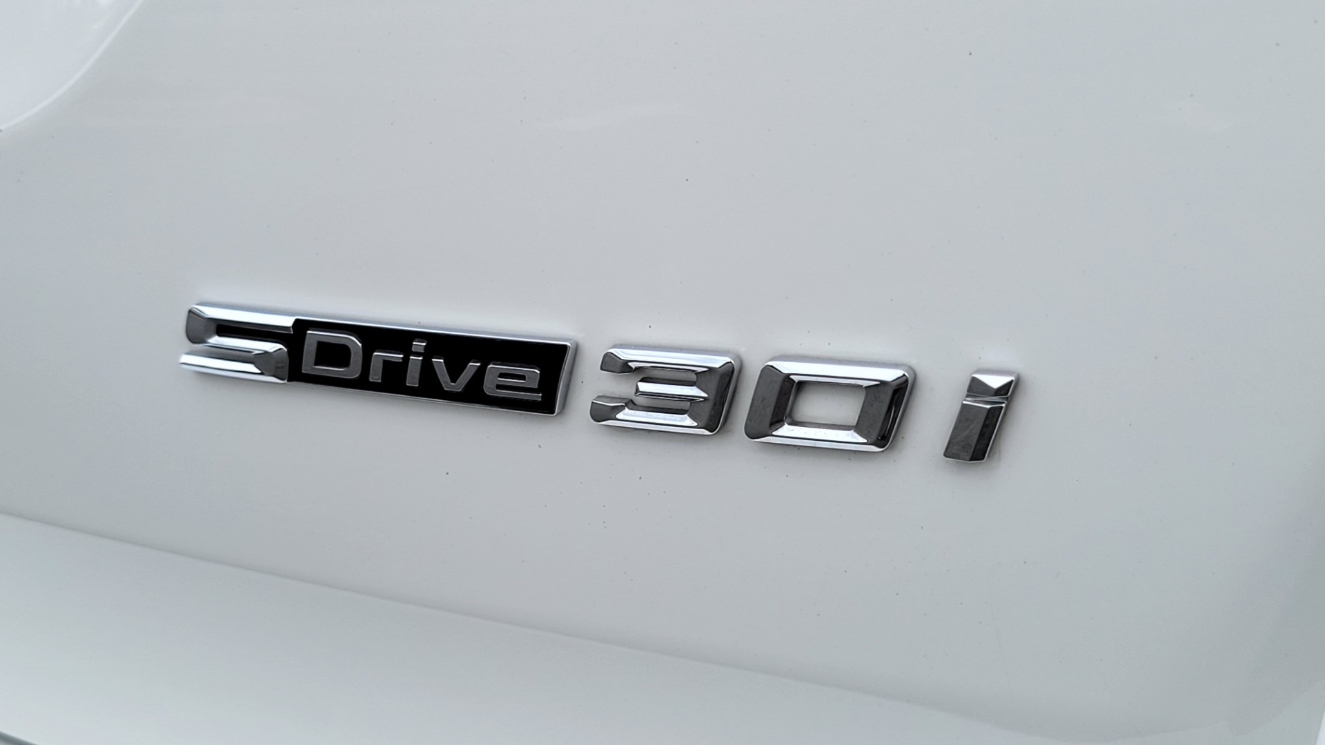 Used 2019 BMW X3 SDRIVE30I / 2.0L / RWD / CONV PKG / NAV / PANO-ROOF / CAMERA for sale Sold at Formula Imports in Charlotte NC 28227 30