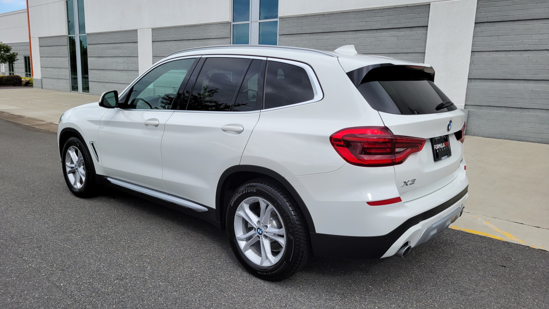 Used 2019 BMW X3 SDRIVE30I / 2.0L / RWD / CONV PKG / NAV / PANO-ROOF / CAMERA for sale Sold at Formula Imports in Charlotte NC 28227 5