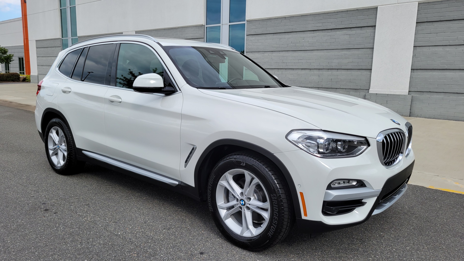 Used 2019 BMW X3 SDRIVE30I / 2.0L / RWD / CONV PKG / NAV / PANO-ROOF / CAMERA for sale Sold at Formula Imports in Charlotte NC 28227 6