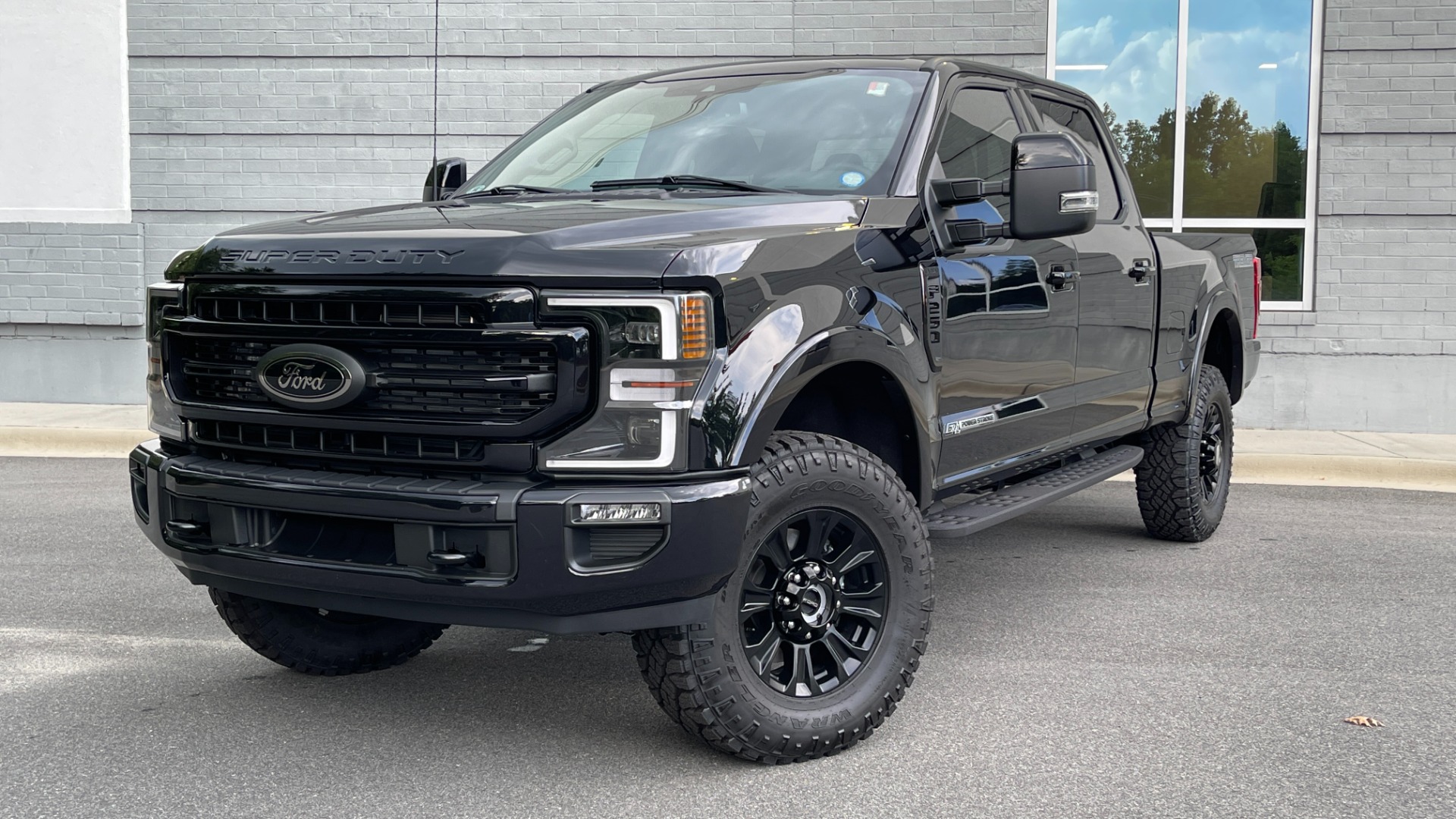 Full Fender and Mirror Kit | FORD F-250 LARIAT 2022 Full Fender and Mirror Kit | FORD F-250 LARIAT 2022