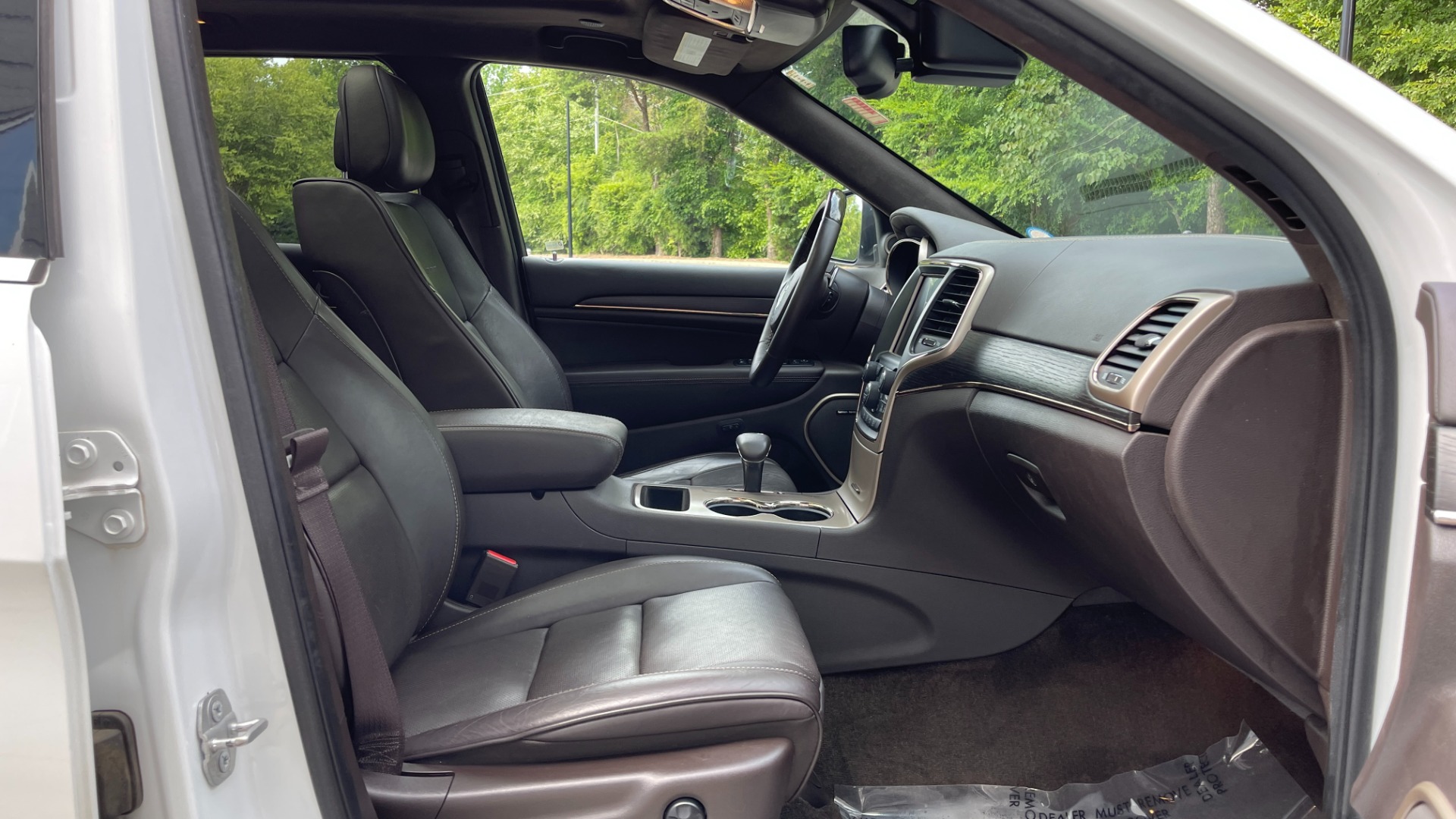 Used 2015 Jeep Grand Cherokee Summit / V8 / RWD / TOW PACKAGE / PANORAMIC ROOF for sale Sold at Formula Imports in Charlotte NC 28227 12