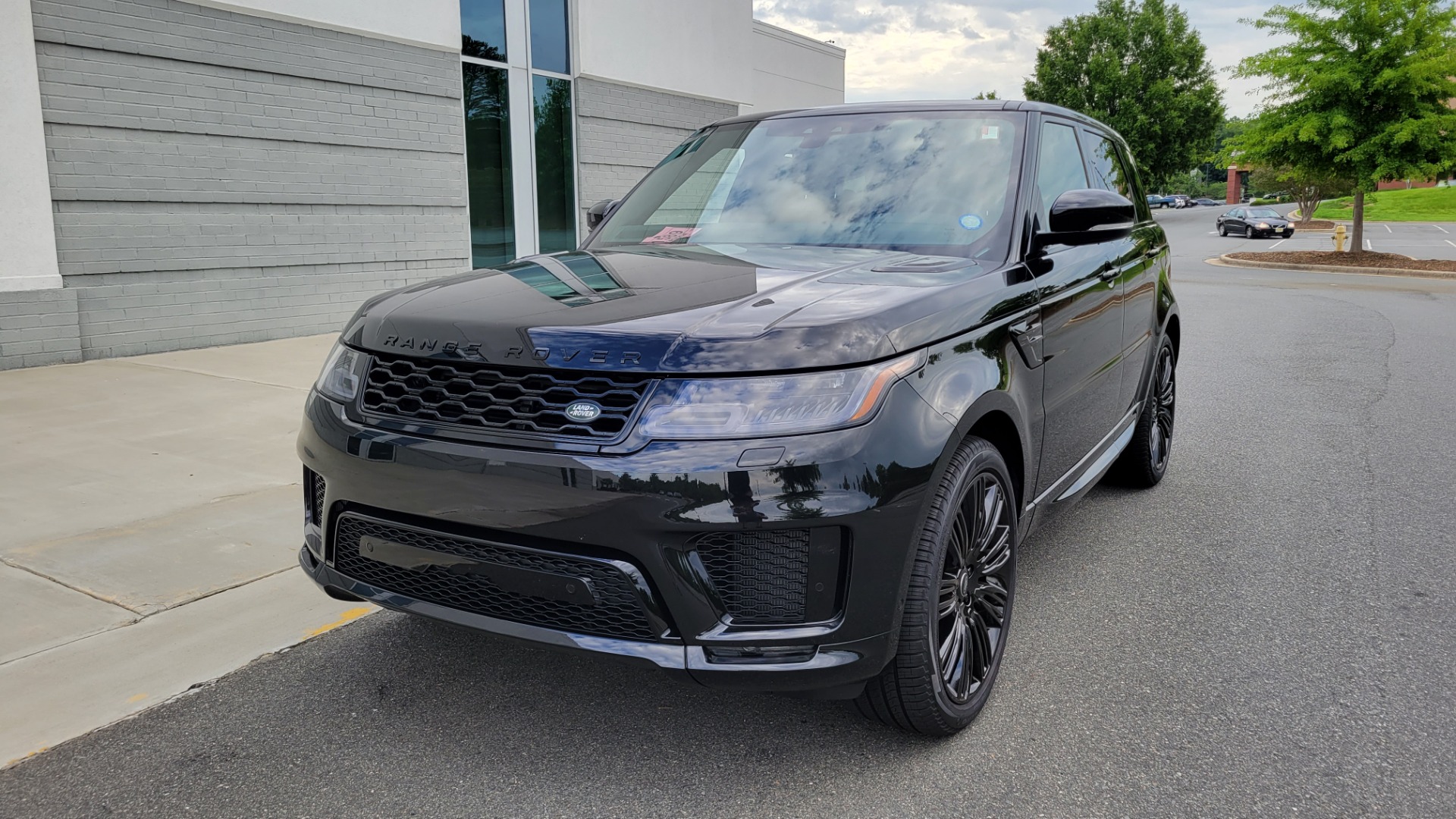 Used 2022 Land Rover RANGE ROVER SPORT HSE DYNAMIC 518HP / NAV / SUNROOF / MERIDIAN / CAMERA for sale Sold at Formula Imports in Charlotte NC 28227 2