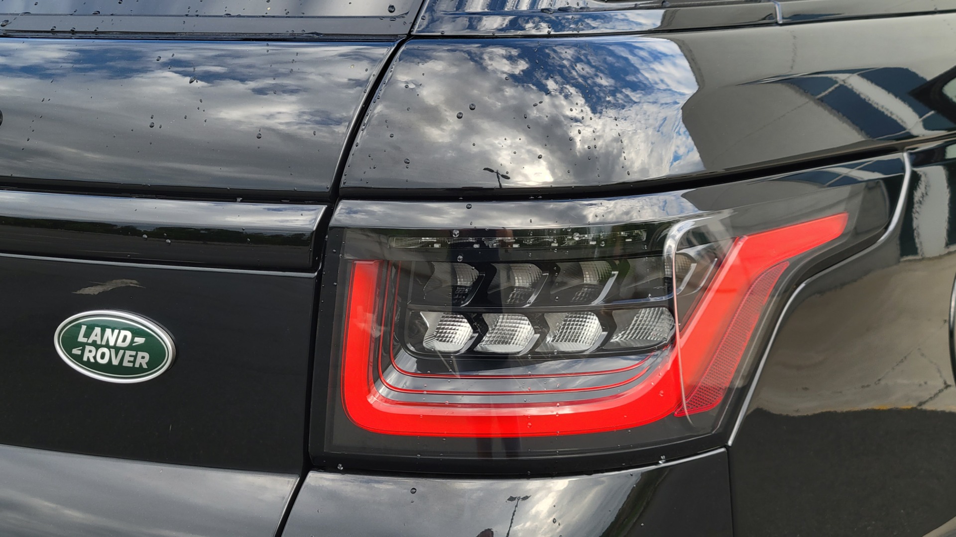 Used 2022 Land Rover RANGE ROVER SPORT HSE DYNAMIC 518HP / NAV / SUNROOF / MERIDIAN / CAMERA for sale Sold at Formula Imports in Charlotte NC 28227 36