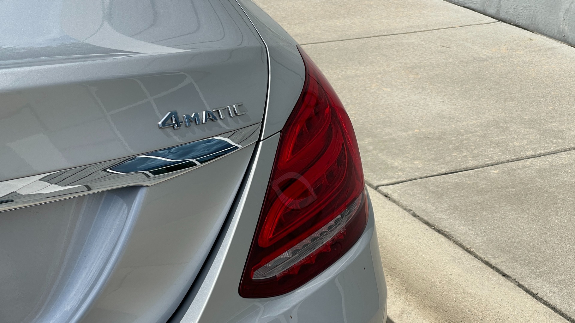 Used 2018 Mercedes-Benz C-Class C300 / PANORAMIC / HEADS UP DISPLAY / ADVANCED LIGHTING / PREMIUM ASSISTANC for sale $30,995 at Formula Imports in Charlotte NC 28227 18