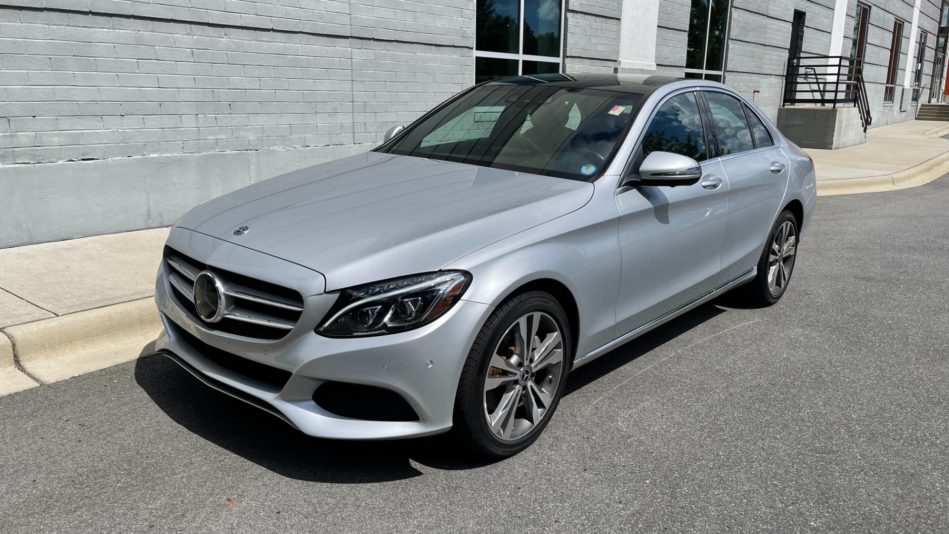 Used 2018 Mercedes-Benz C-Class C300 / PANORAMIC / HEADS UP DISPLAY / ADVANCED LIGHTING / PREMIUM ASSISTANC for sale $30,995 at Formula Imports in Charlotte NC 28227 2