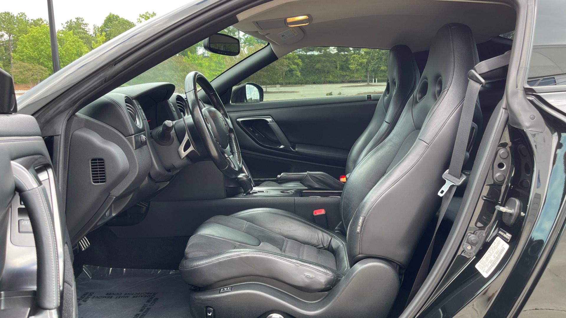 Used 2013 Nissan GT-R PREMIUM COUPE / 3.8L TWIN-TURBO / 6-SPD AUTO / COLD WTHR PKG / CAMERA for sale $75,995 at Formula Imports in Charlotte NC 28227 13