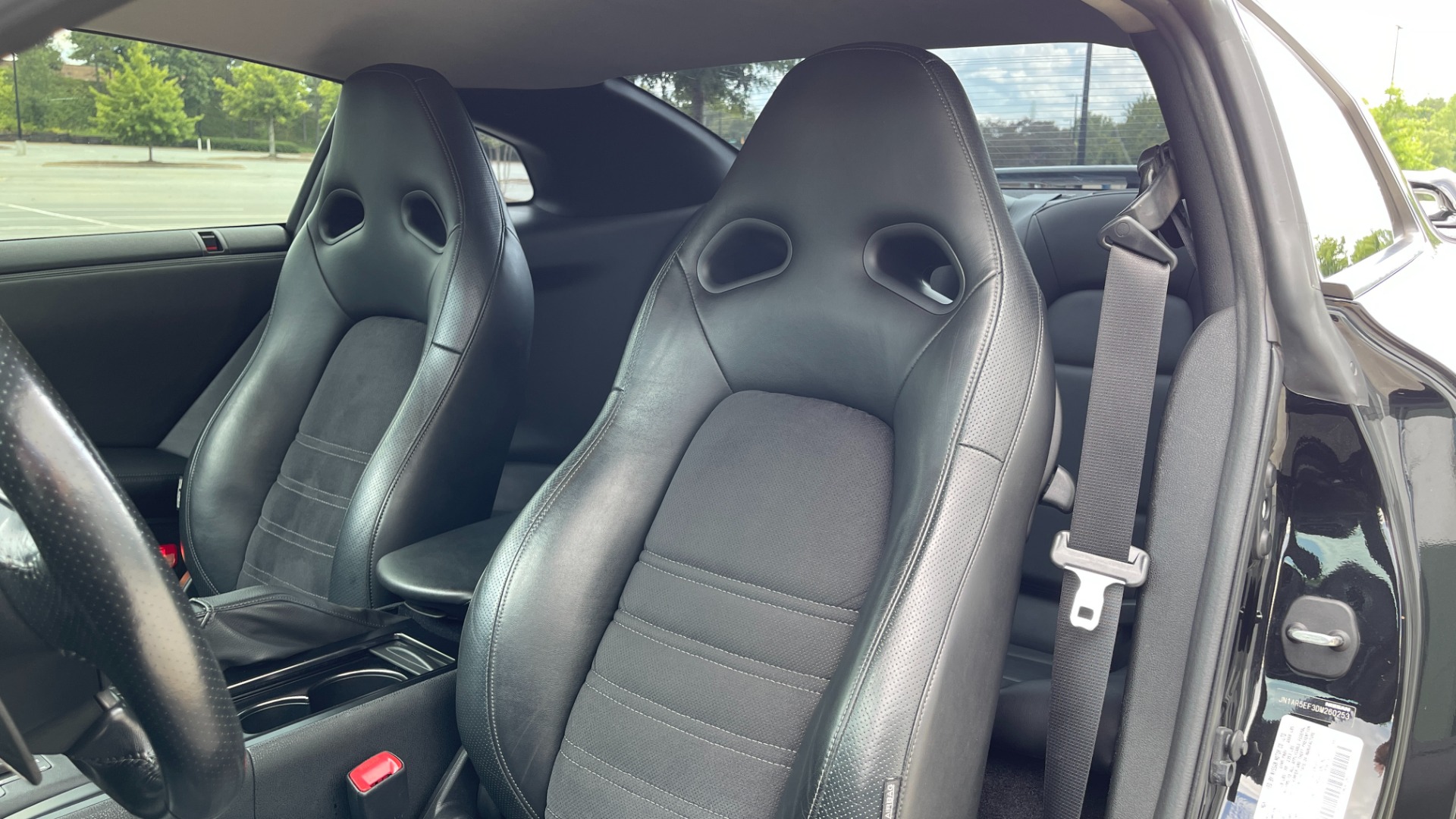 Used 2013 Nissan GT-R PREMIUM COUPE / 3.8L TWIN-TURBO / 6-SPD AUTO / COLD WTHR PKG / CAMERA for sale $75,995 at Formula Imports in Charlotte NC 28227 14