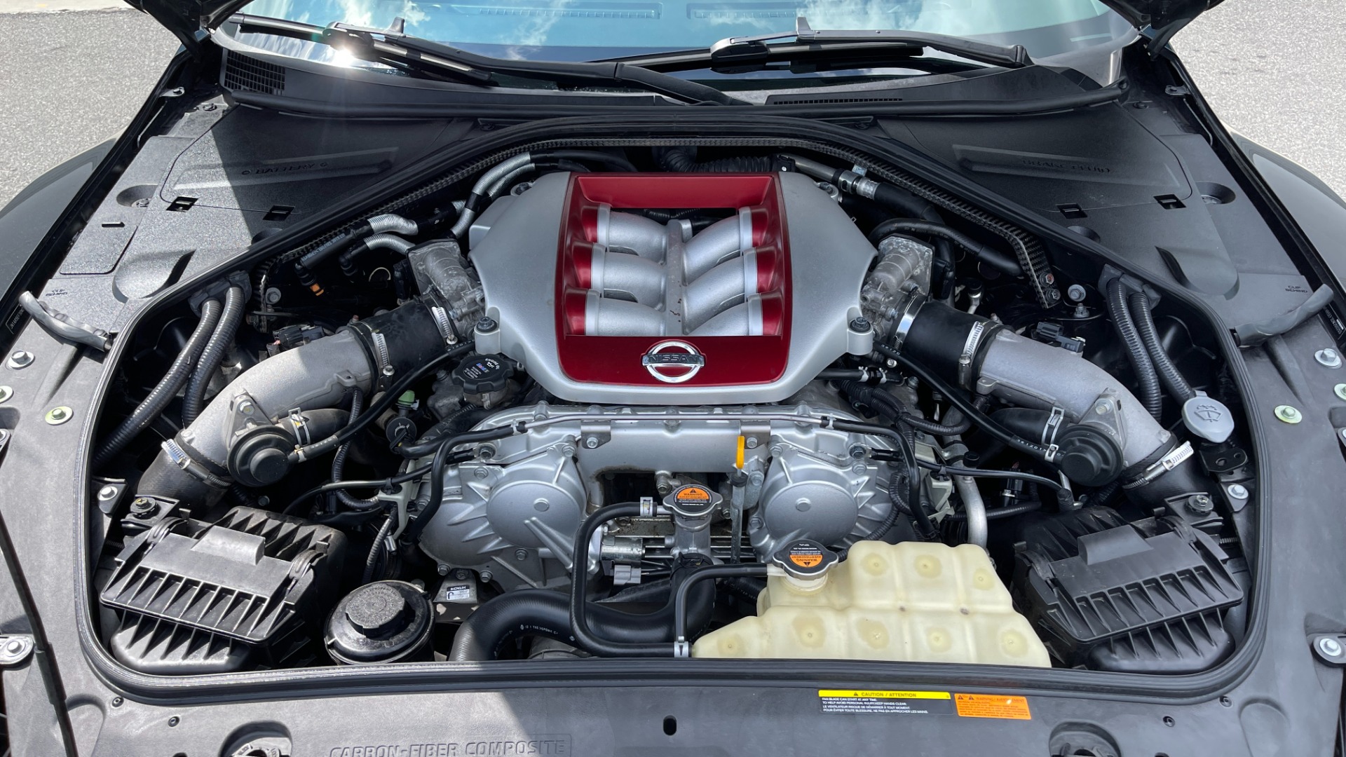 Used 2013 Nissan GT-R PREMIUM COUPE / 3.8L TWIN-TURBO / 6-SPD AUTO / COLD WTHR PKG / CAMERA for sale $75,995 at Formula Imports in Charlotte NC 28227 15