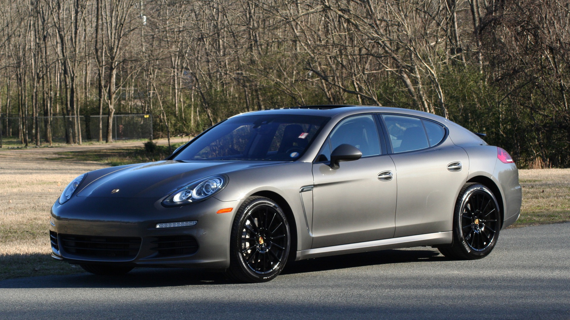 Used 2016 Porsche PANAMERA S / TURBO V6 / PDK / NAV / BOSE / SNRF / LDW / REARVIEW for sale Sold at Formula Imports in Charlotte NC 28227 1