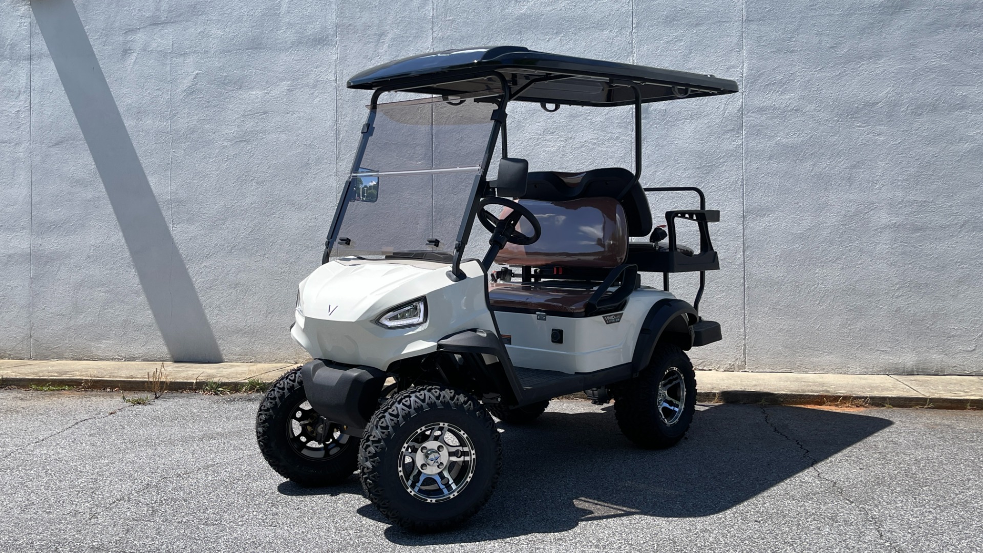 Used 2022 Other V4L 4-SEATER / 25MPH / 105AH LITHIUM BATTERY for sale $11,395 at Formula Imports in Charlotte NC 28227 1