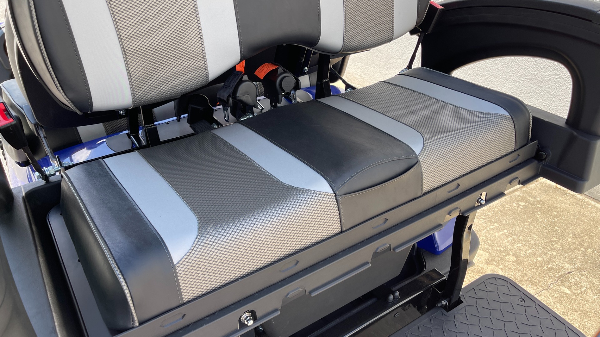 Used 2022 Other PEAK 4L 4-SEATER / 25MPH / 105AH LITHIUM BATTERY for sale Sold at Formula Imports in Charlotte NC 28227 12