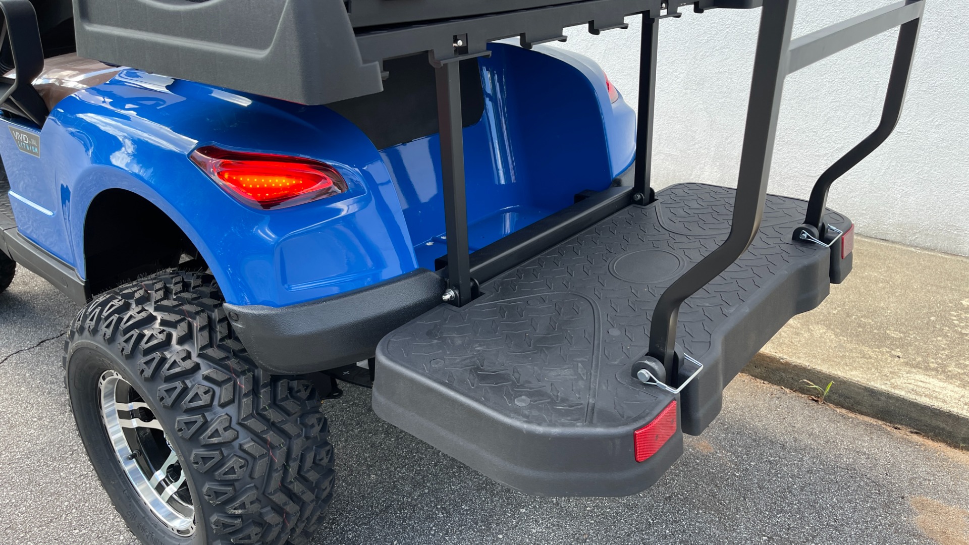 Used 2022 Other V4L 4-SEATER / 25MPH / 105AH LITHIUM BATTERY for sale $11,395 at Formula Imports in Charlotte NC 28227 29
