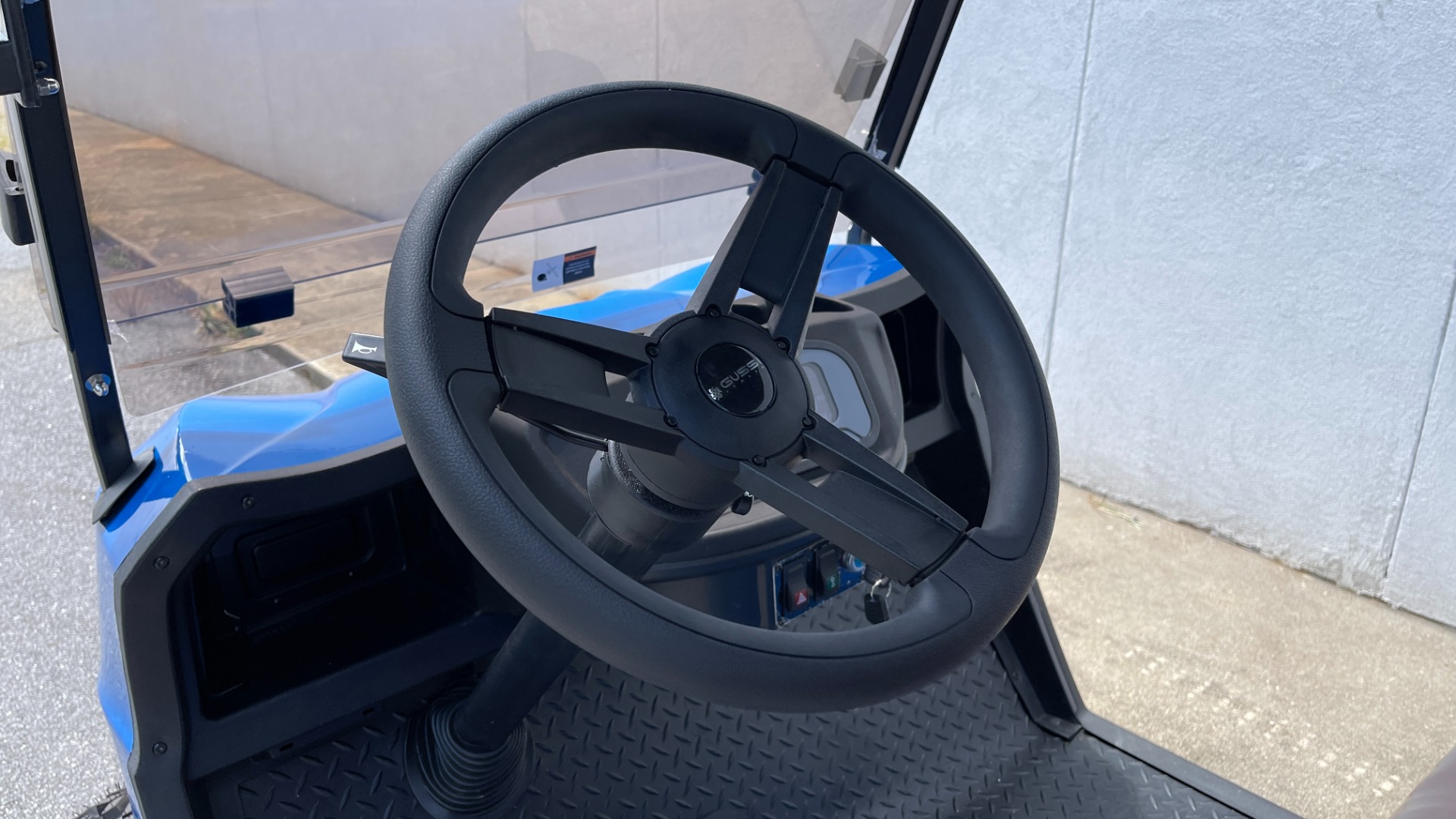 Used 2022 Other V4L 4-SEATER / 25MPH / 105AH LITHIUM BATTERY for sale $11,395 at Formula Imports in Charlotte NC 28227 6