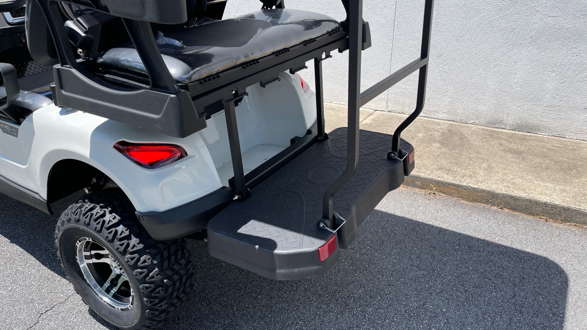 Used 2022 Other V4L 4-SEATER / 25MPH / 105AH LITHIUM BATTERY for sale $11,395 at Formula Imports in Charlotte NC 28227 6