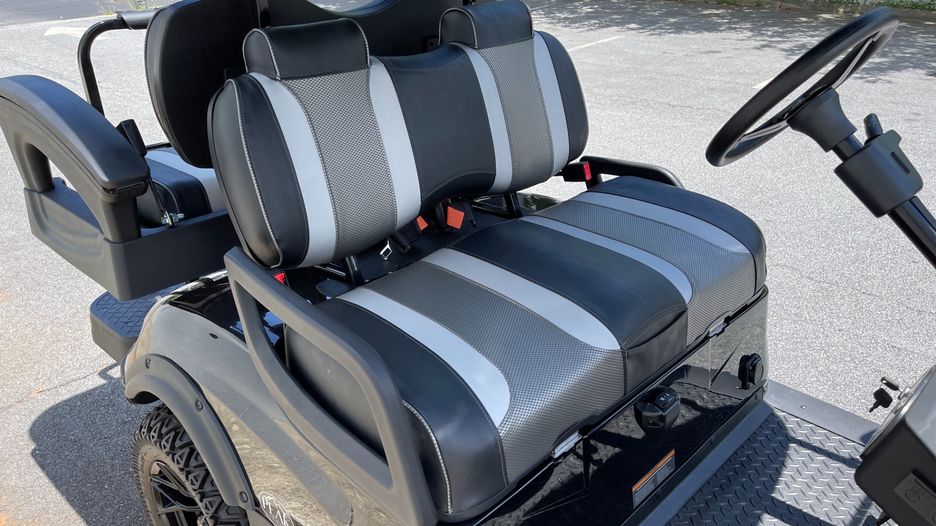 Used 2022 Other PEAK 4L 4-SEATER / 25MPH / 105AH LITHIUM BATTERY for sale Sold at Formula Imports in Charlotte NC 28227 4