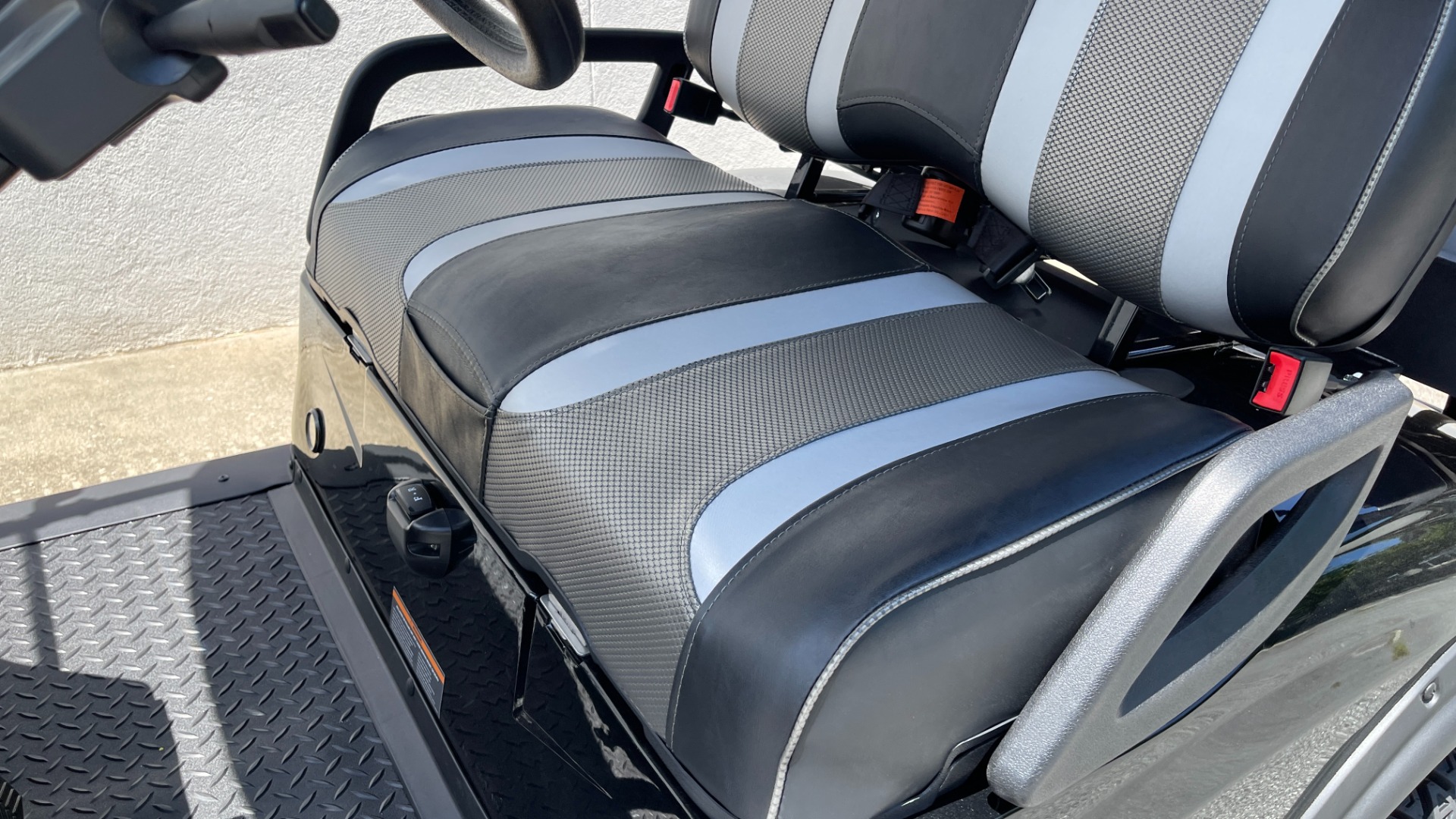 Used 2022 Other PEAK 4L 4-SEATER / 25MPH / 105AH LITHIUM BATTERY for sale Sold at Formula Imports in Charlotte NC 28227 7