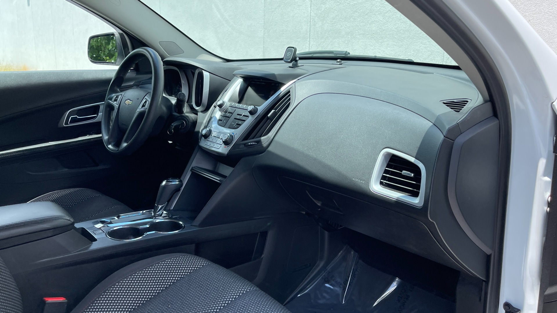 Used 2016 Chevrolet Equinox LS / AWD / REARVIEW CAMERA for sale Sold at Formula Imports in Charlotte NC 28227 12