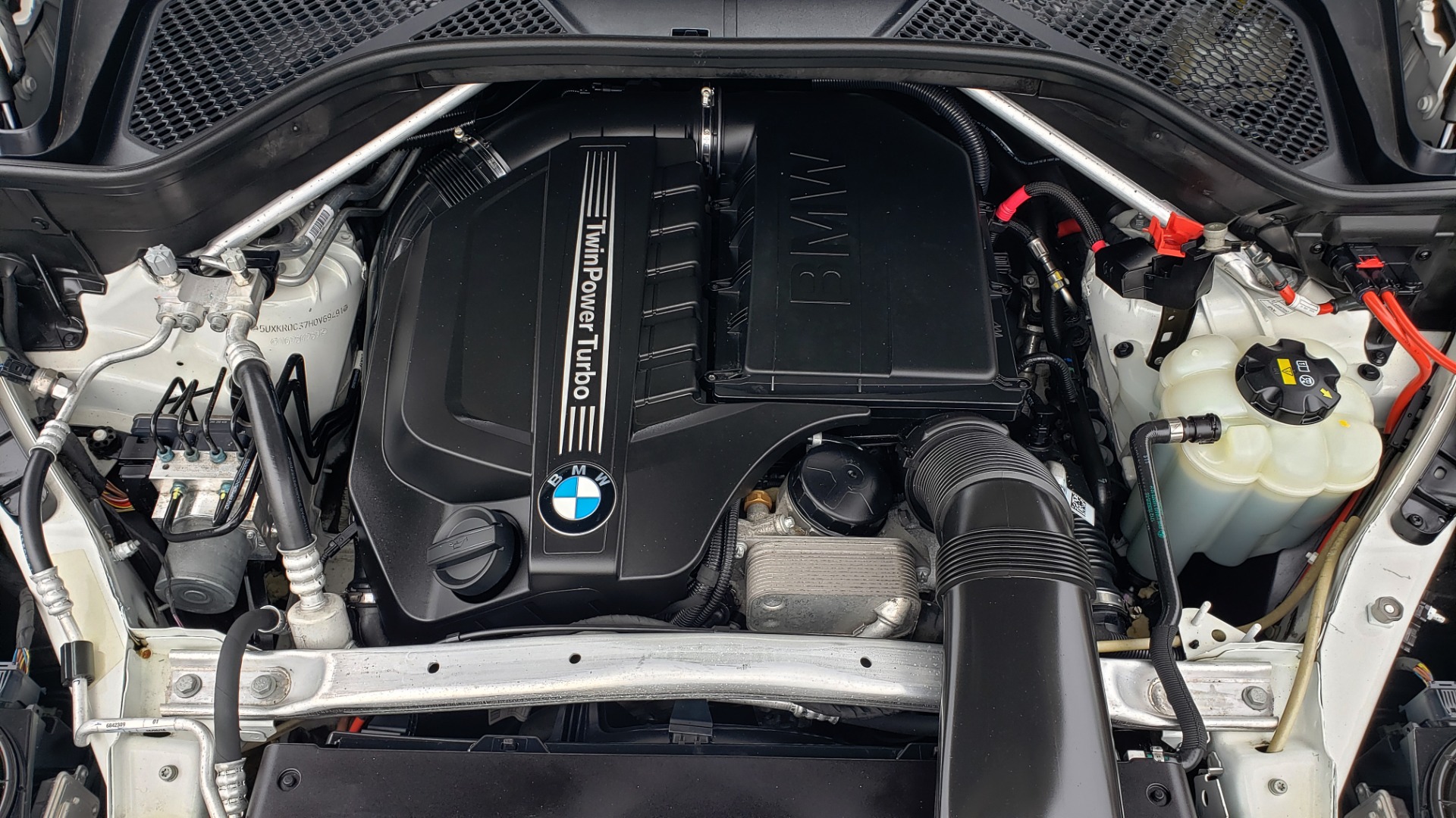 Used 2017 BMW X5 XDRIVE35I M-SPORT / PREM PKG / DRVR ASST PLUS CLD WTHR for sale Sold at Formula Imports in Charlotte NC 28227 11