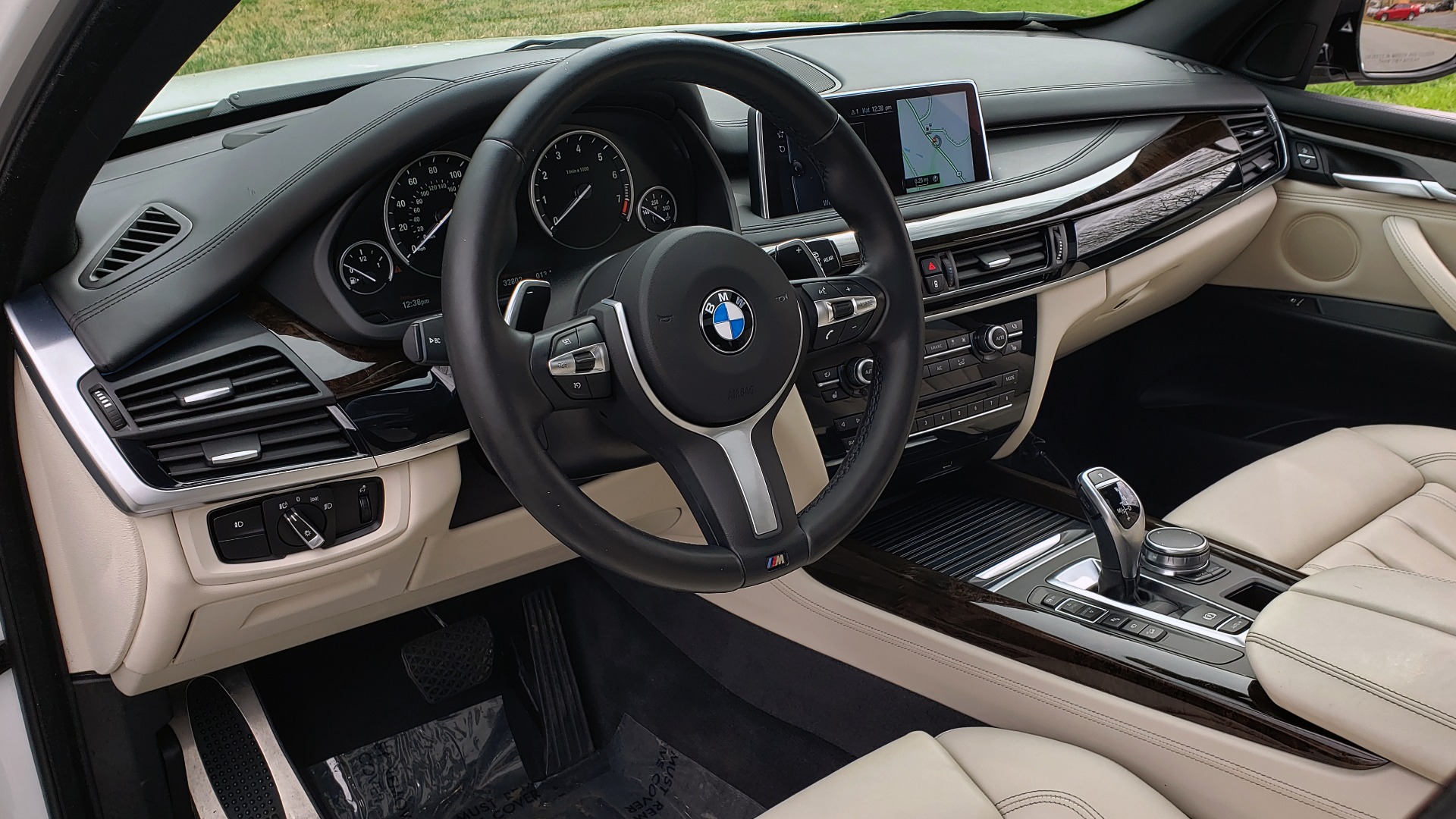Used 2017 BMW X5 XDRIVE35I M-SPORT / PREM PKG / DRVR ASST PLUS CLD WTHR for sale Sold at Formula Imports in Charlotte NC 28227 39