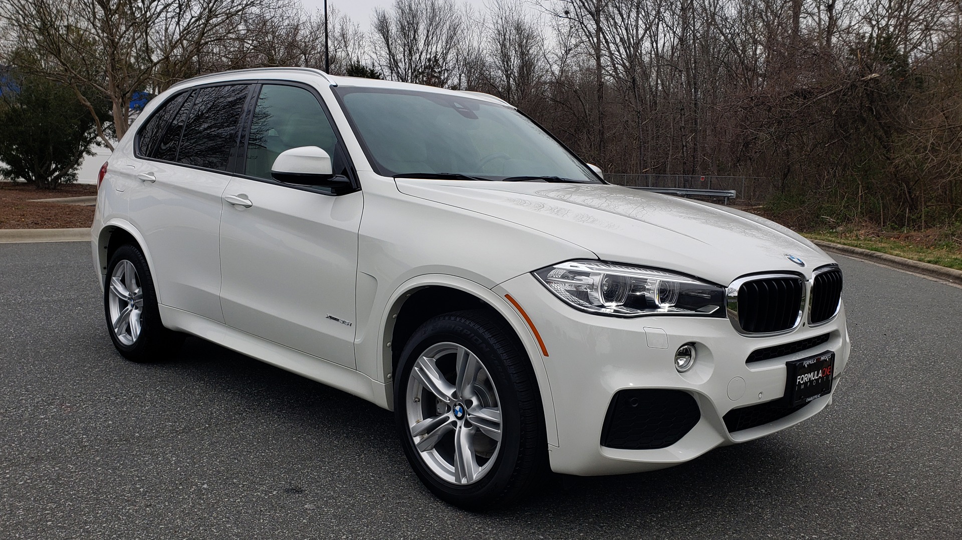 Used 2017 BMW X5 XDRIVE35I M-SPORT / PREM PKG / DRVR ASST PLUS CLD WTHR for sale Sold at Formula Imports in Charlotte NC 28227 4