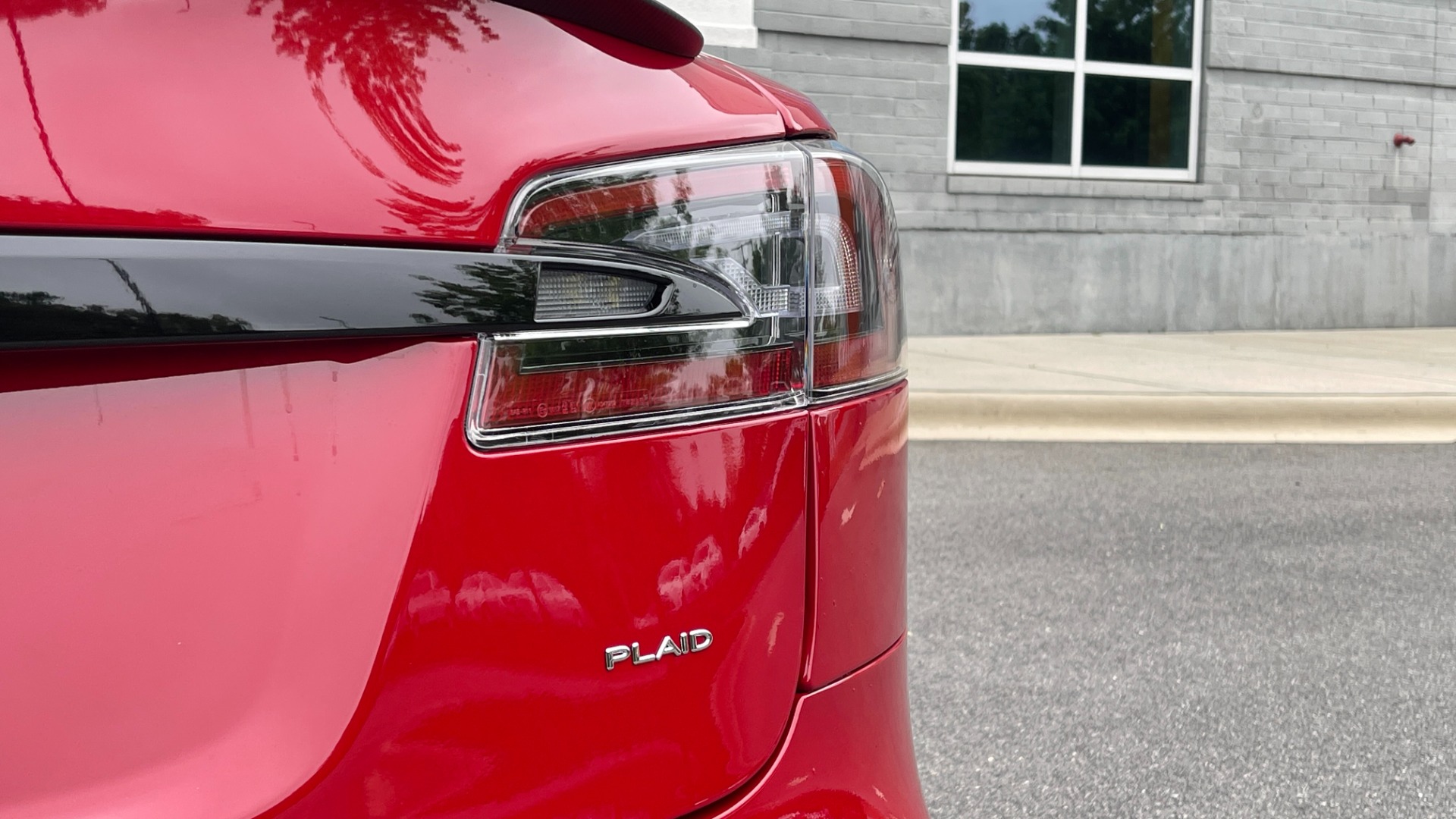 Used 2022 Tesla MODEL S PLAID SEDAN / AUTOPILOT / NAV / SUNROOF / PREM SND / CAMERA for sale $139,000 at Formula Imports in Charlotte NC 28227 23
